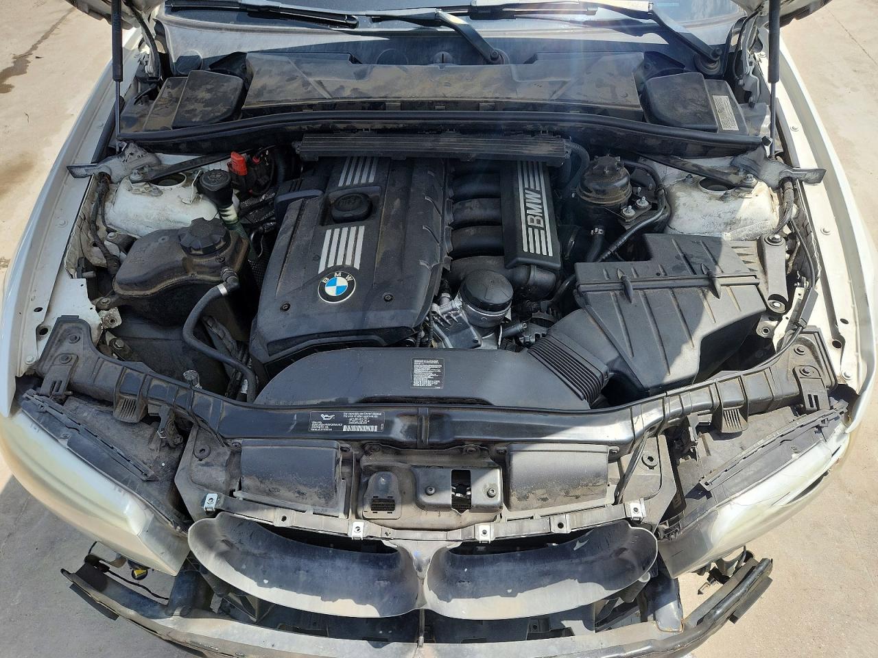 2012 Bmw 128 I White vin: WBAUL7C59CVM83176