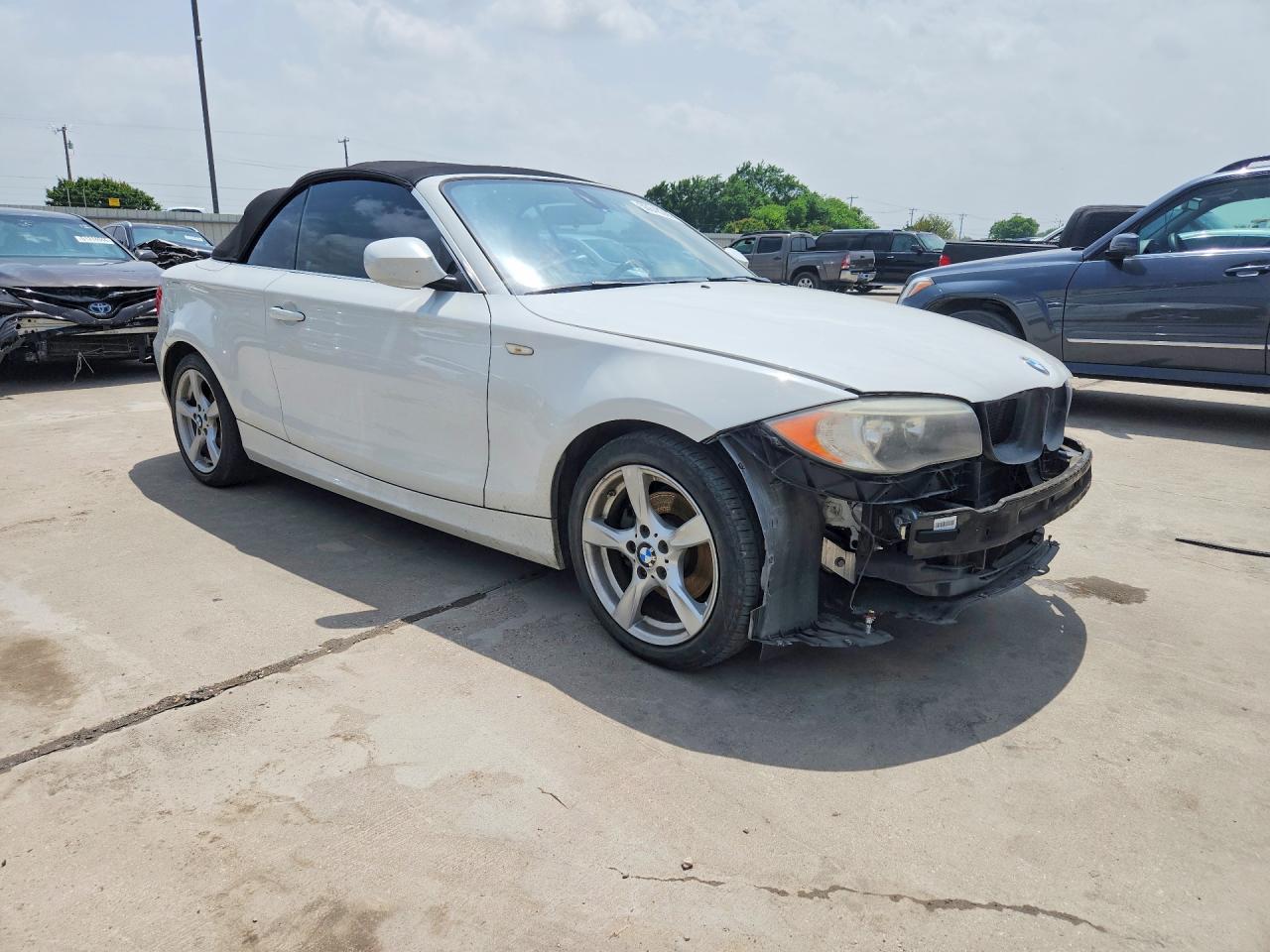 2012 Bmw 128 I White vin: WBAUL7C59CVM83176
