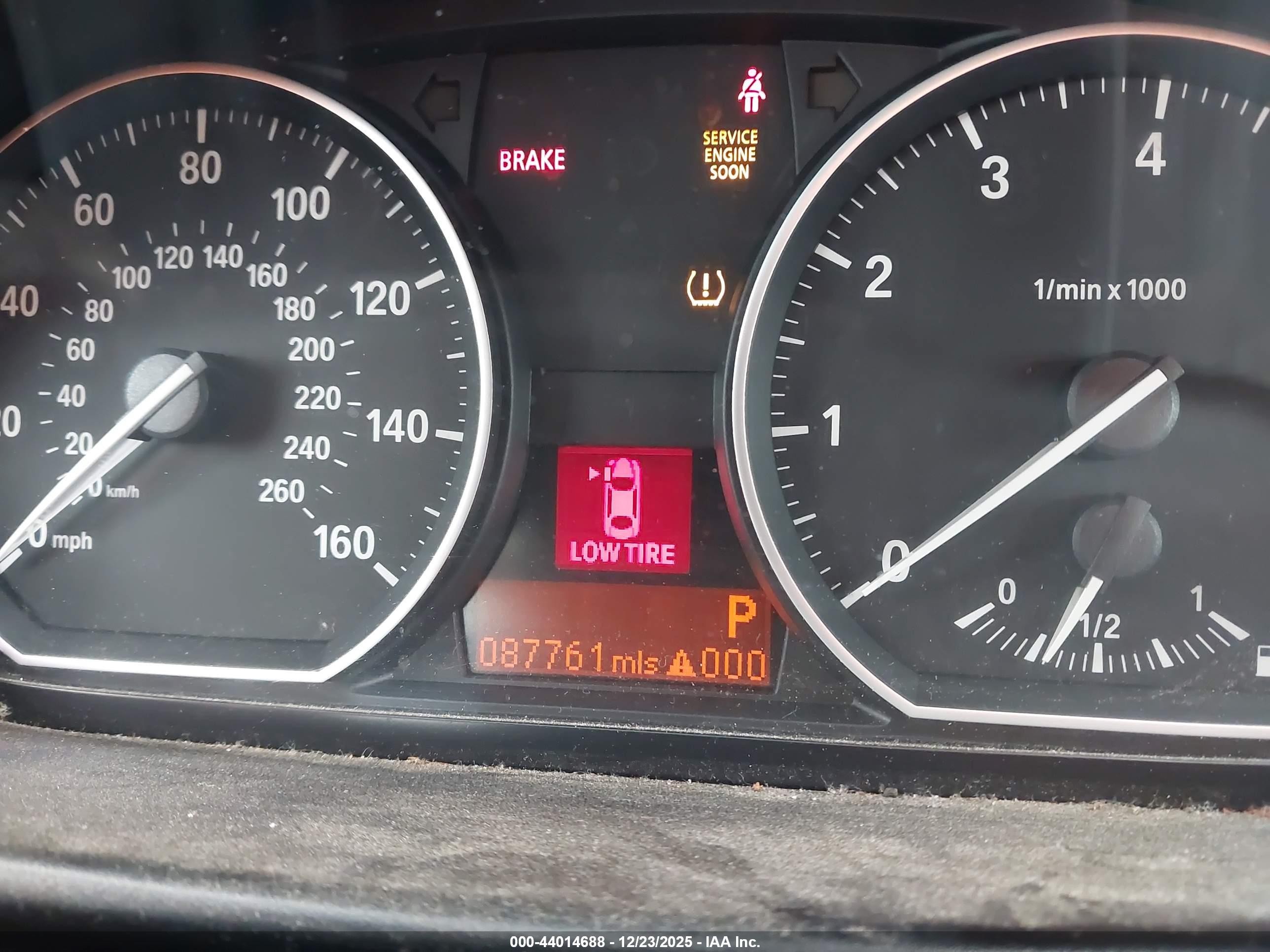 2010 Bmw 128i   Tan vin: WBAUL7C5XAVJ77486