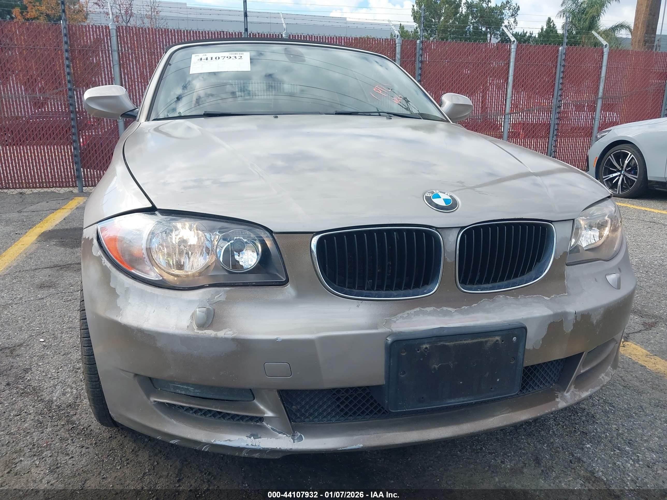 2010 Bmw 128i   Gold vin: WBAUL7C5XAVJ77486