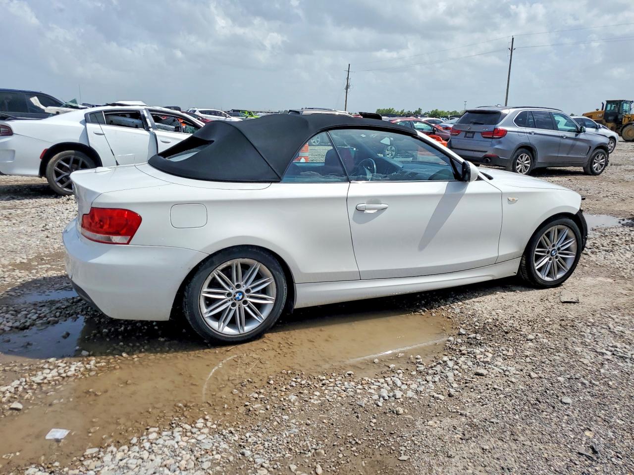 2012 Bmw 128 I White vin: WBAUL7C5XCVM82750