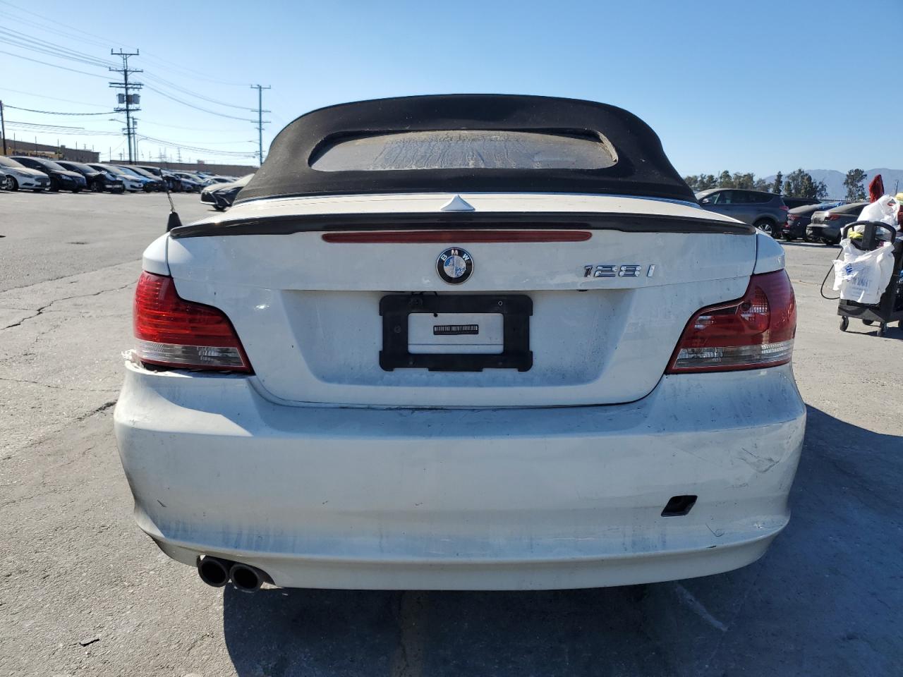 2009 Bmw 128 I White vin: WBAUN13509VH80808