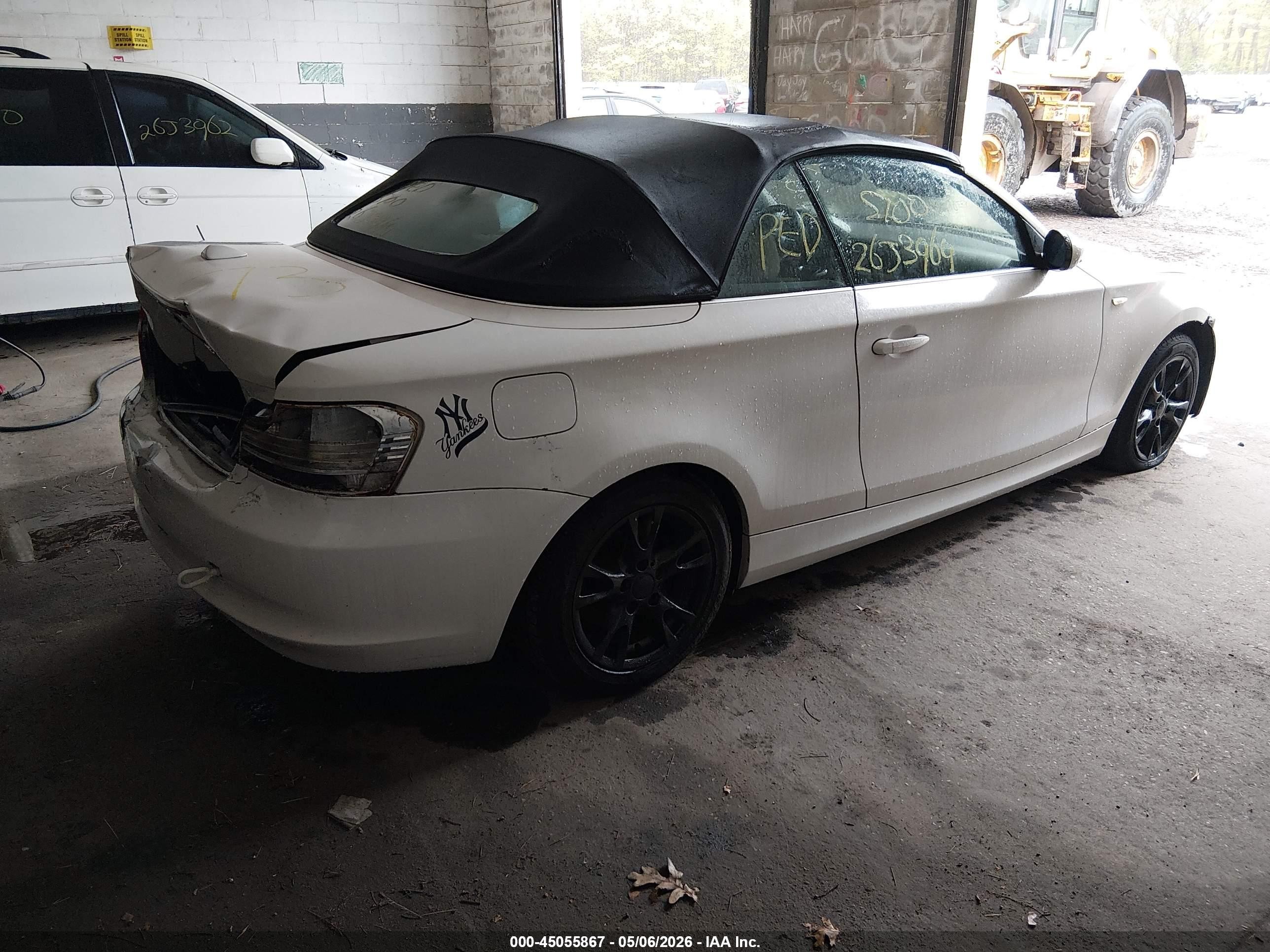 2009 Bmw 128i   White vin: WBAUN13539VH81337