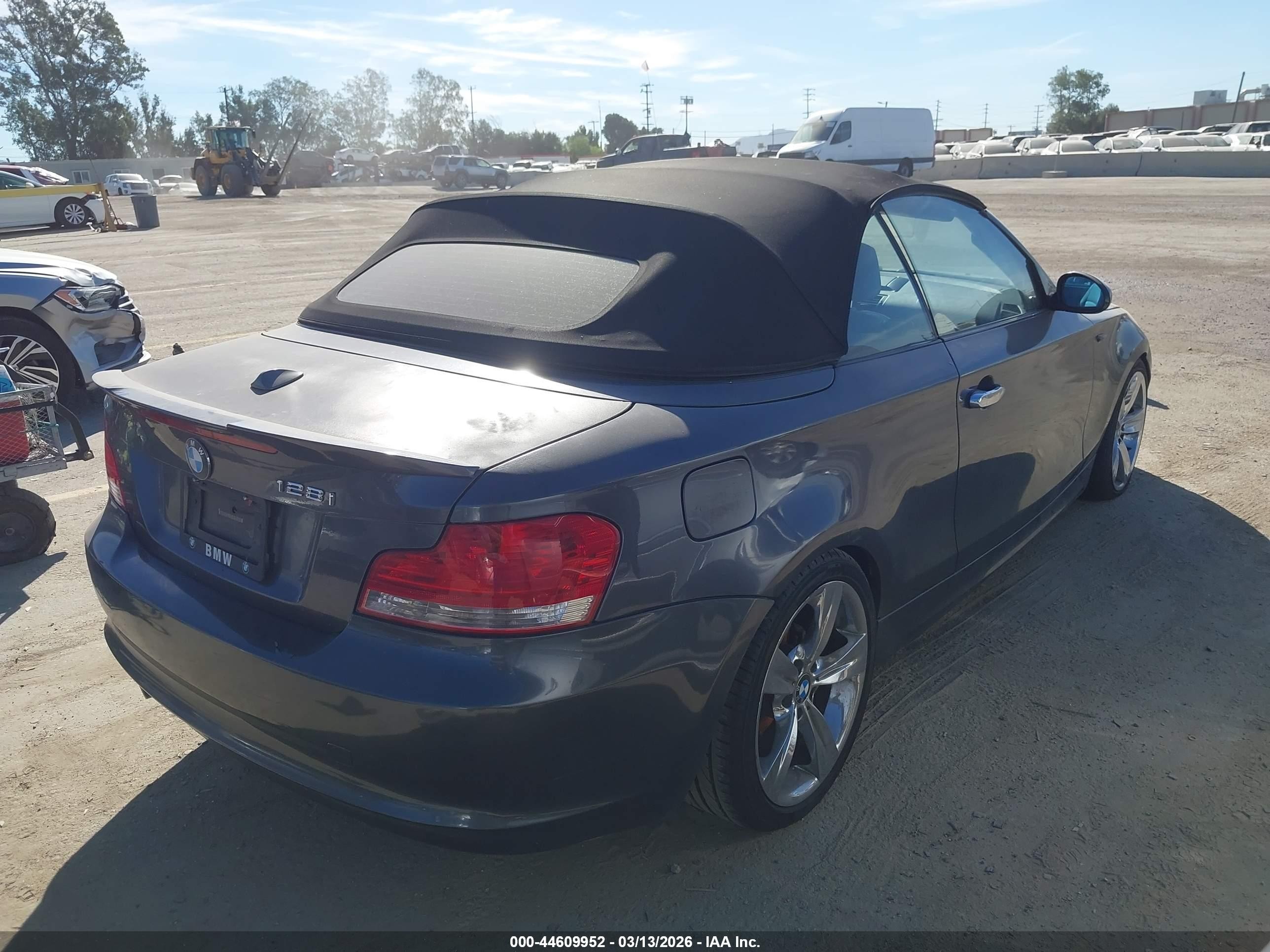 2008 Bmw 128i   Gray vin: WBAUN13548VH79837