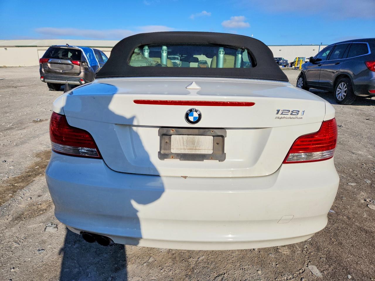 2009 Bmw 128 I Белый vin: WBAUN13599VH80726