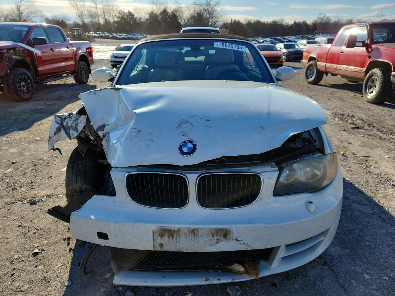 2009 Bmw 128 I Белый vin: WBAUN13599VH80726