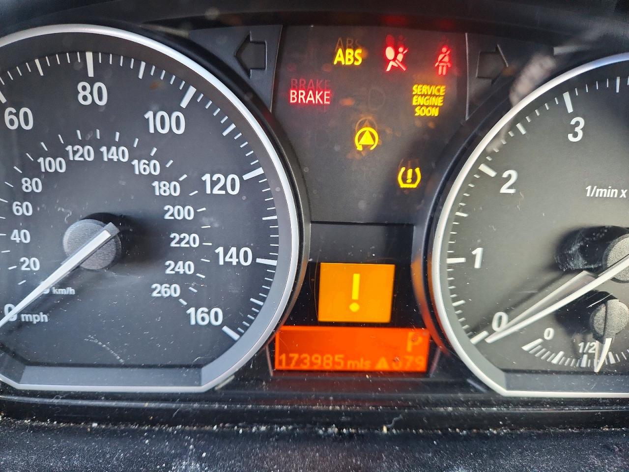 2009 Bmw 128 I Белый vin: WBAUN13599VH80726