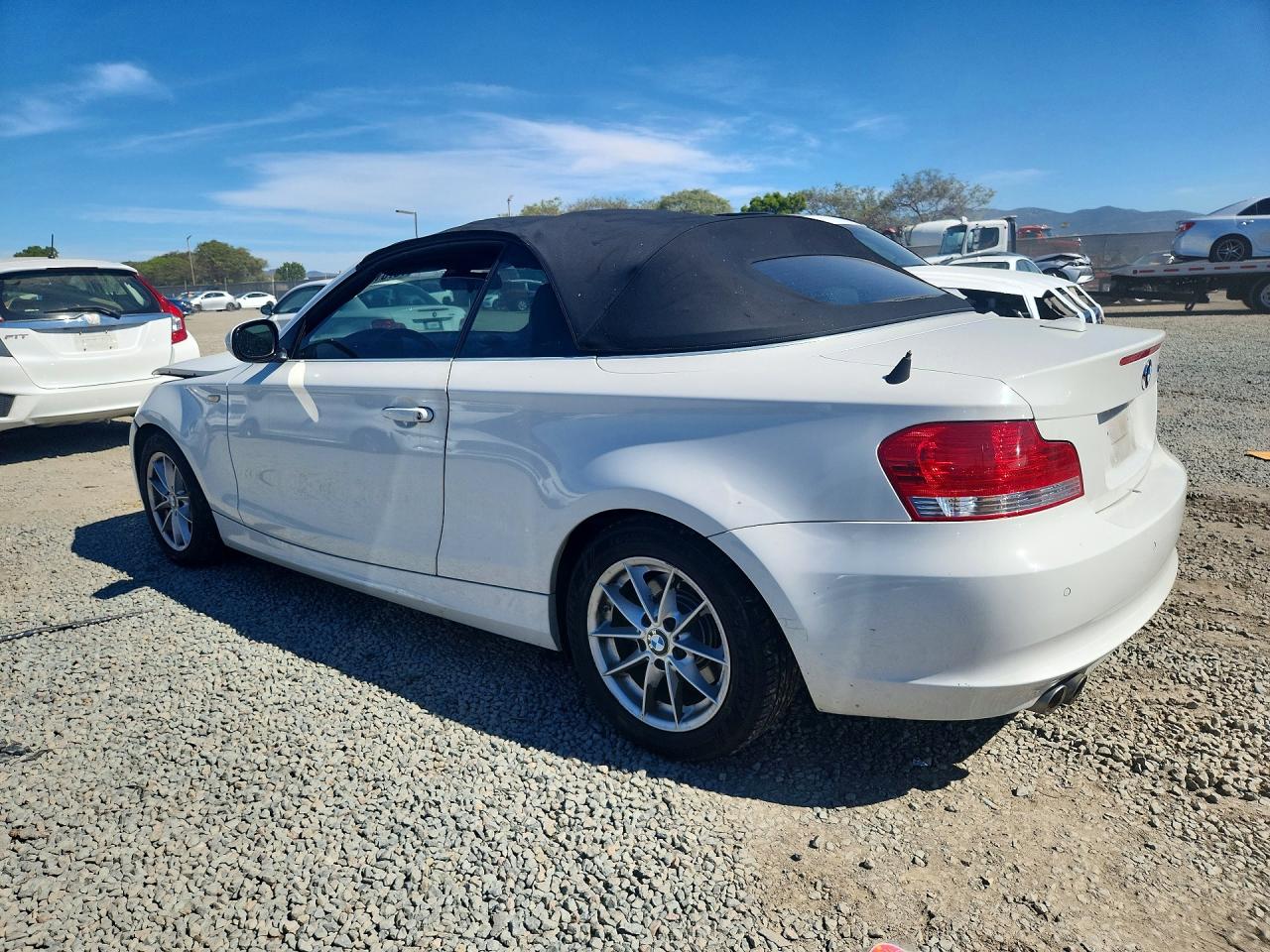 2011 Bmw 128 I White vin: WBAUN1C50BVH82774