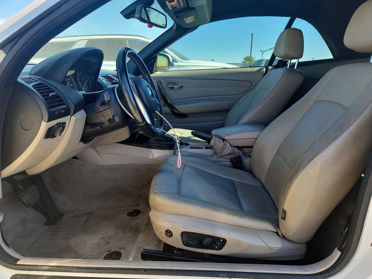 2011 Bmw 128 I White vin: WBAUN1C50BVH82774