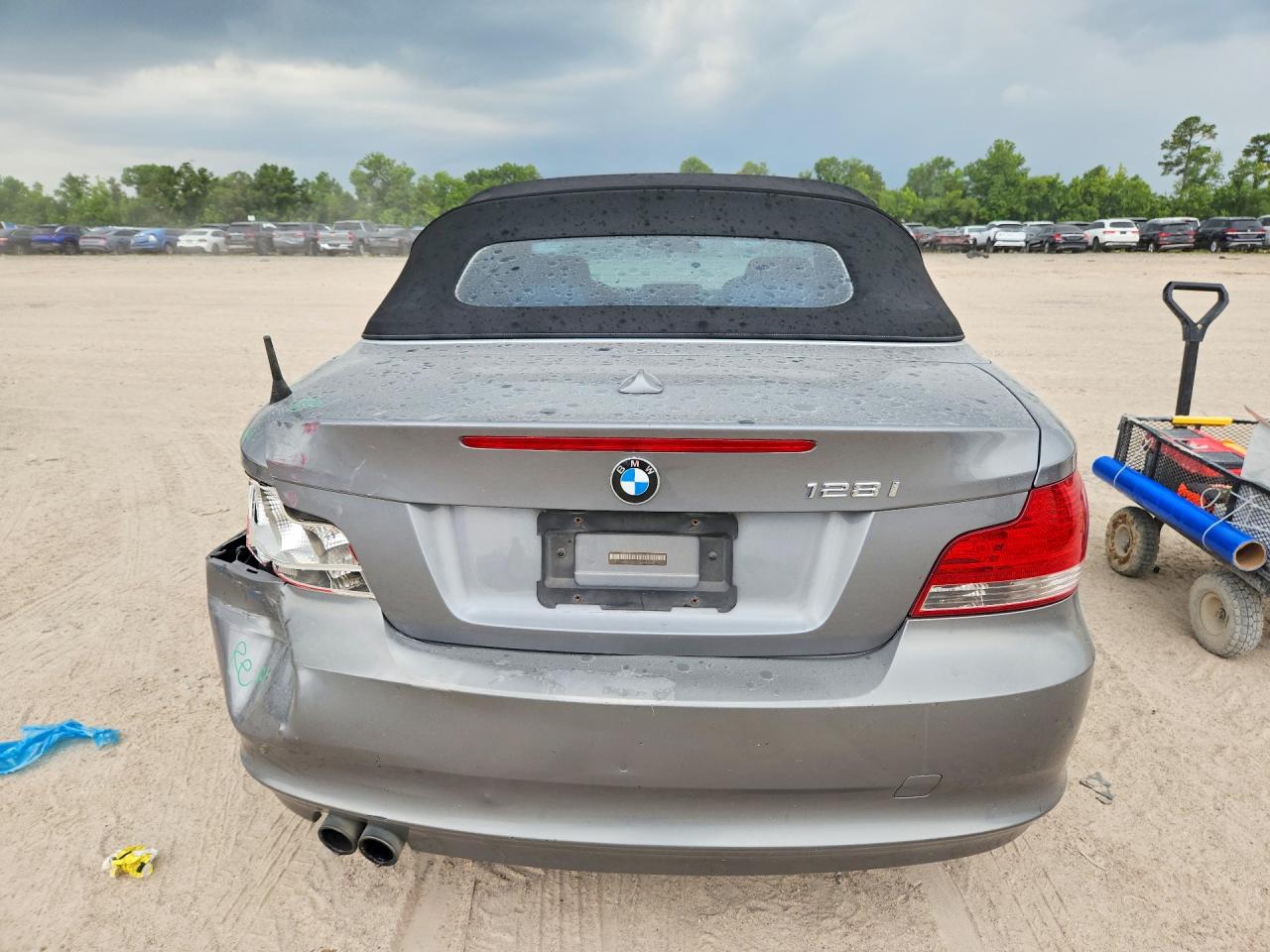 2011 Bmw 128 I Gray vin: WBAUN1C51BVH83299