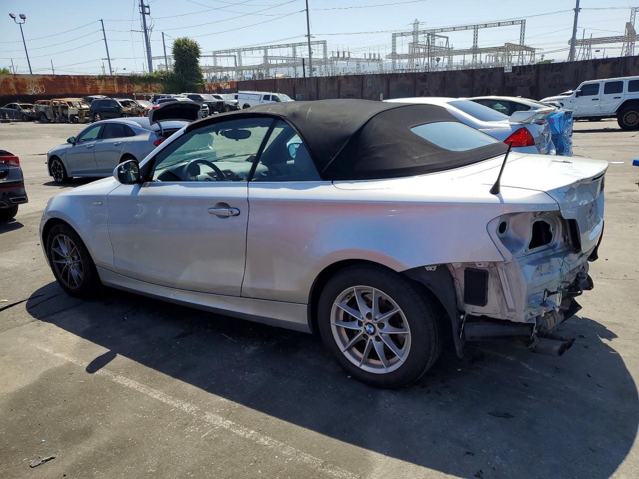2011 Bmw 128 I Silver vin: WBAUN1C52BVH83053