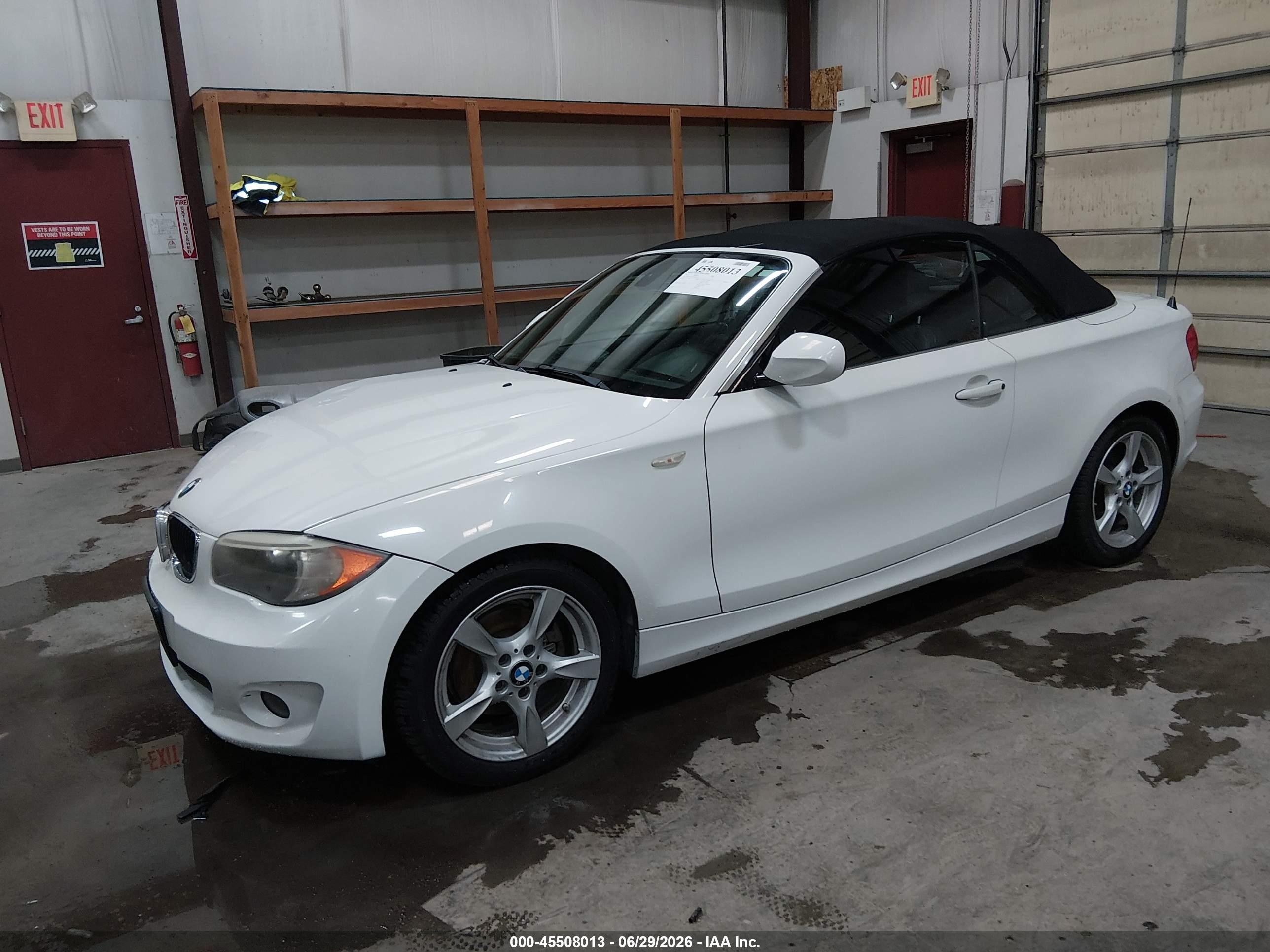 2013 Bmw 128i White vin: WBAUN1C52DVR00730