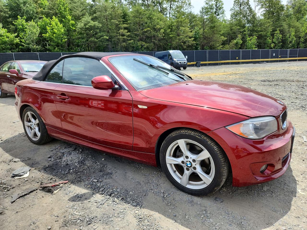2013 Bmw 128 I Red vin: WBAUN1C52DVR00923