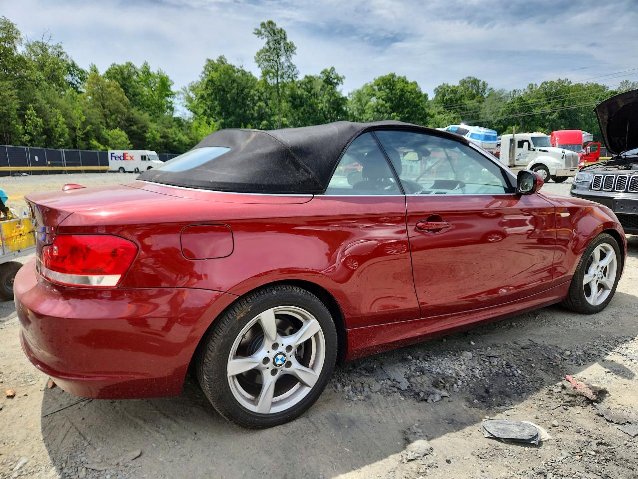 2013 Bmw 128 I Red vin: WBAUN1C52DVR00923