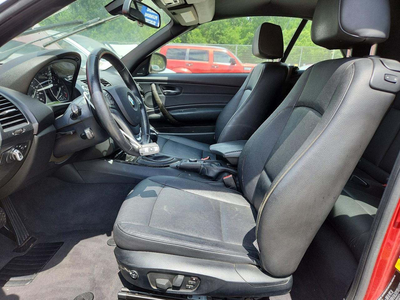 2013 Bmw 128 I Red vin: WBAUN1C52DVR00923