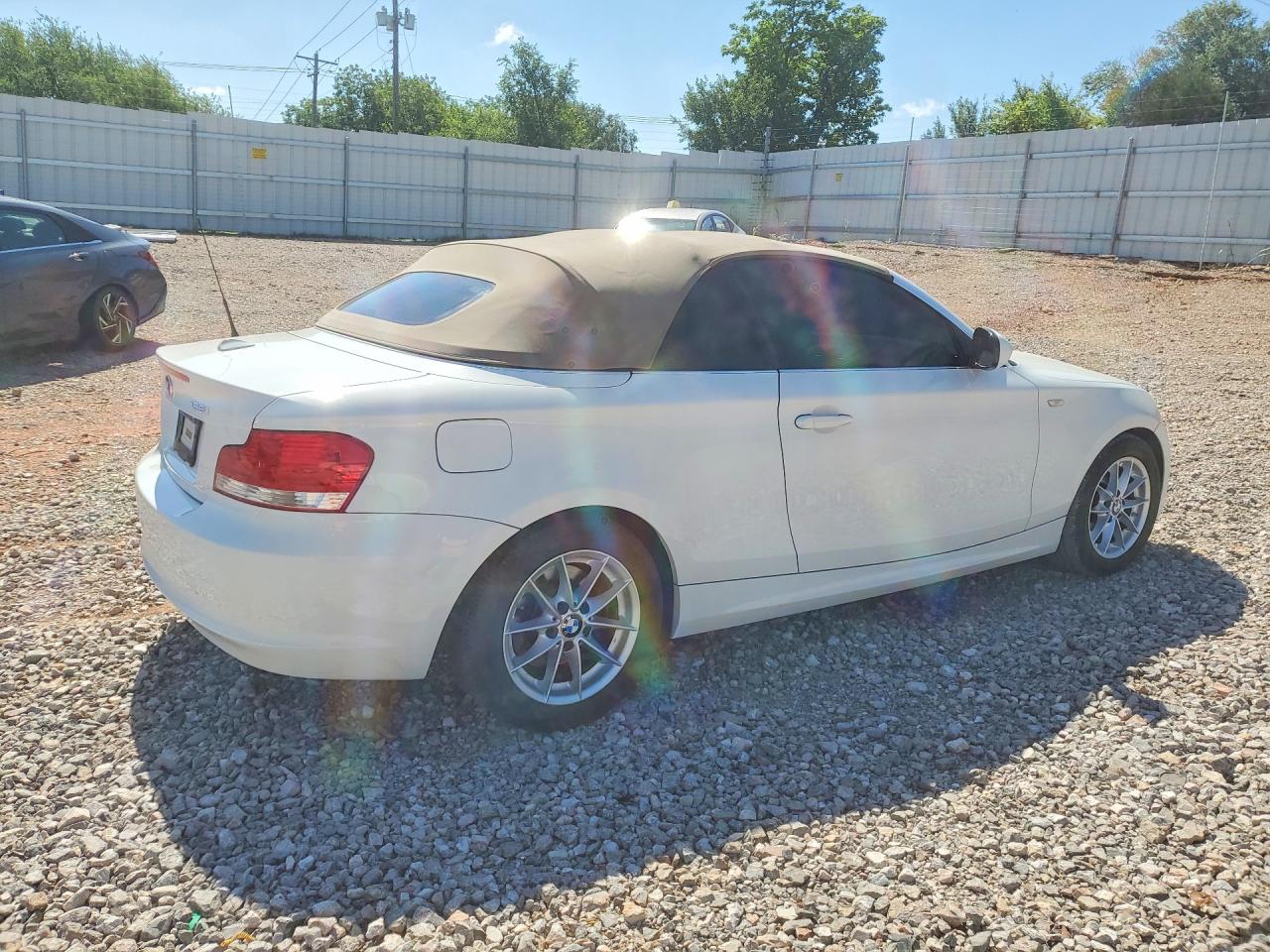 2011 Bmw 128 I Белый vin: WBAUN1C53BVH83417