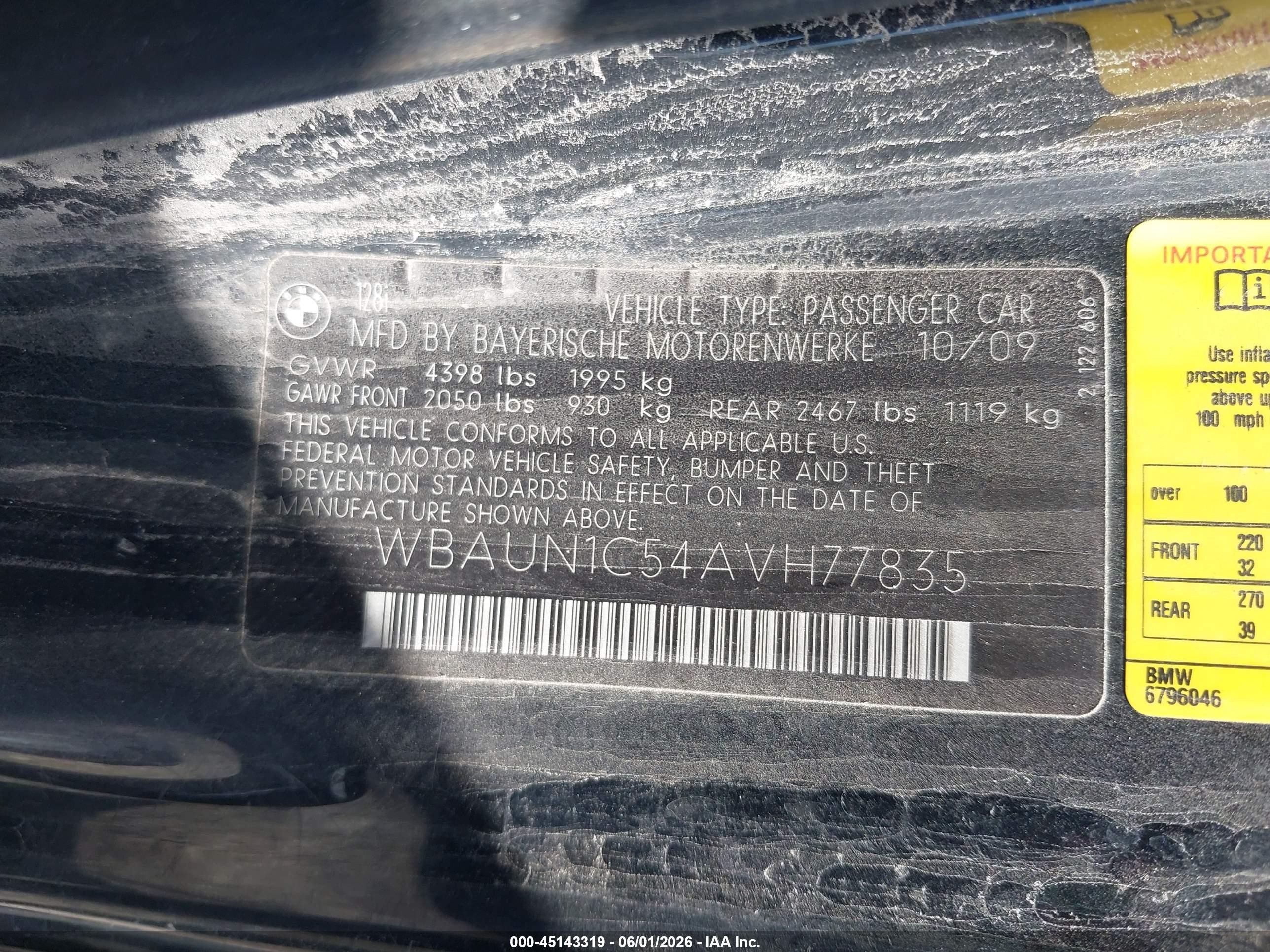 2010 Bmw 128i   Black vin: WBAUN1C54AVH77835