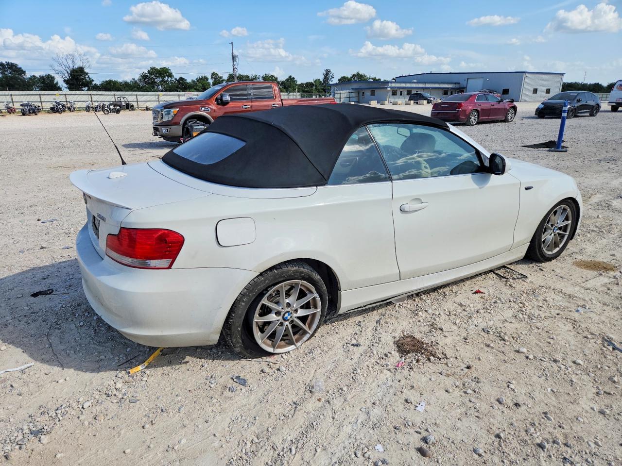 2010 Bmw 128 I White vin: WBAUN1C54AVH81819