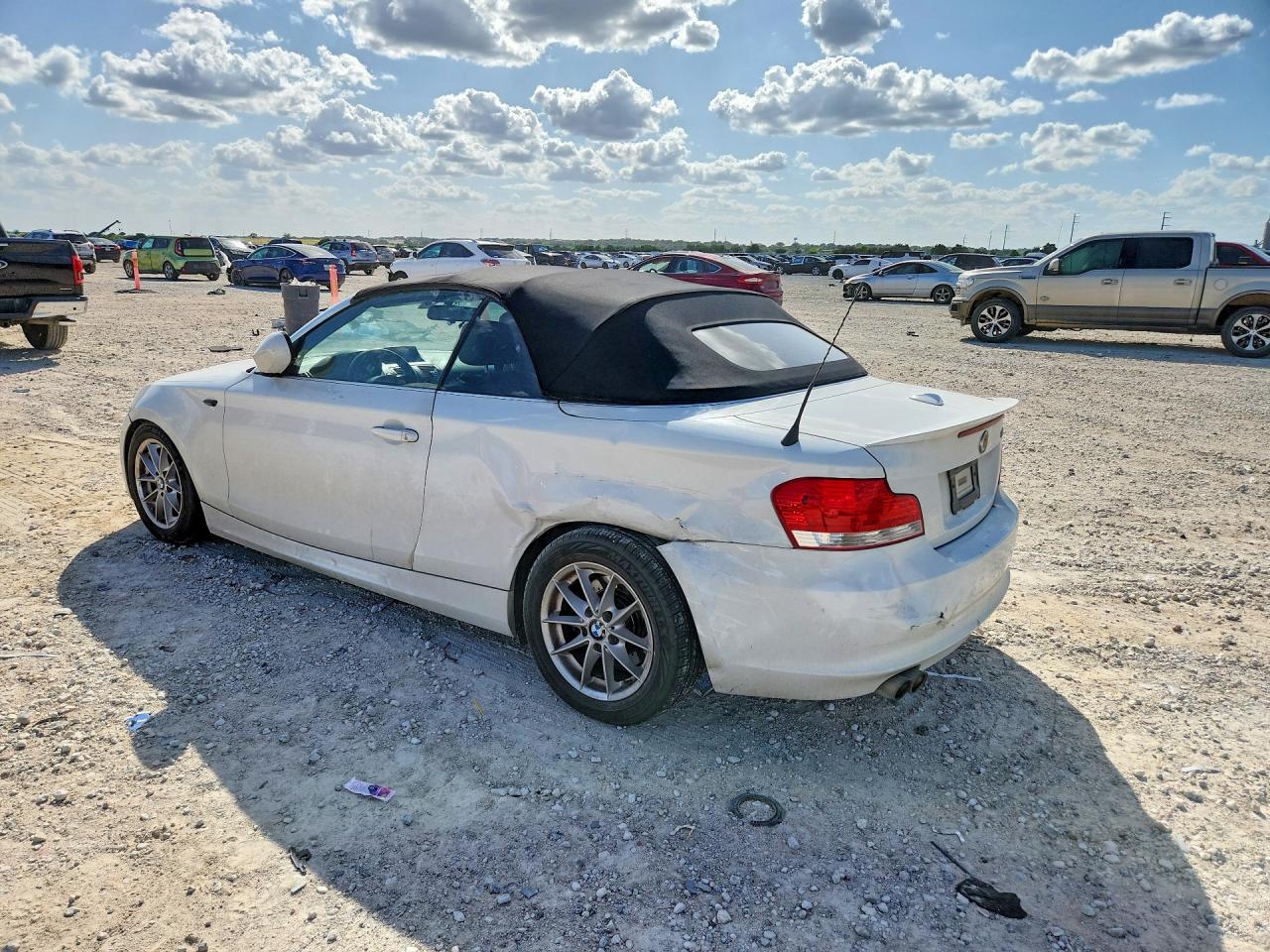 2010 Bmw 128 I White vin: WBAUN1C54AVH81819