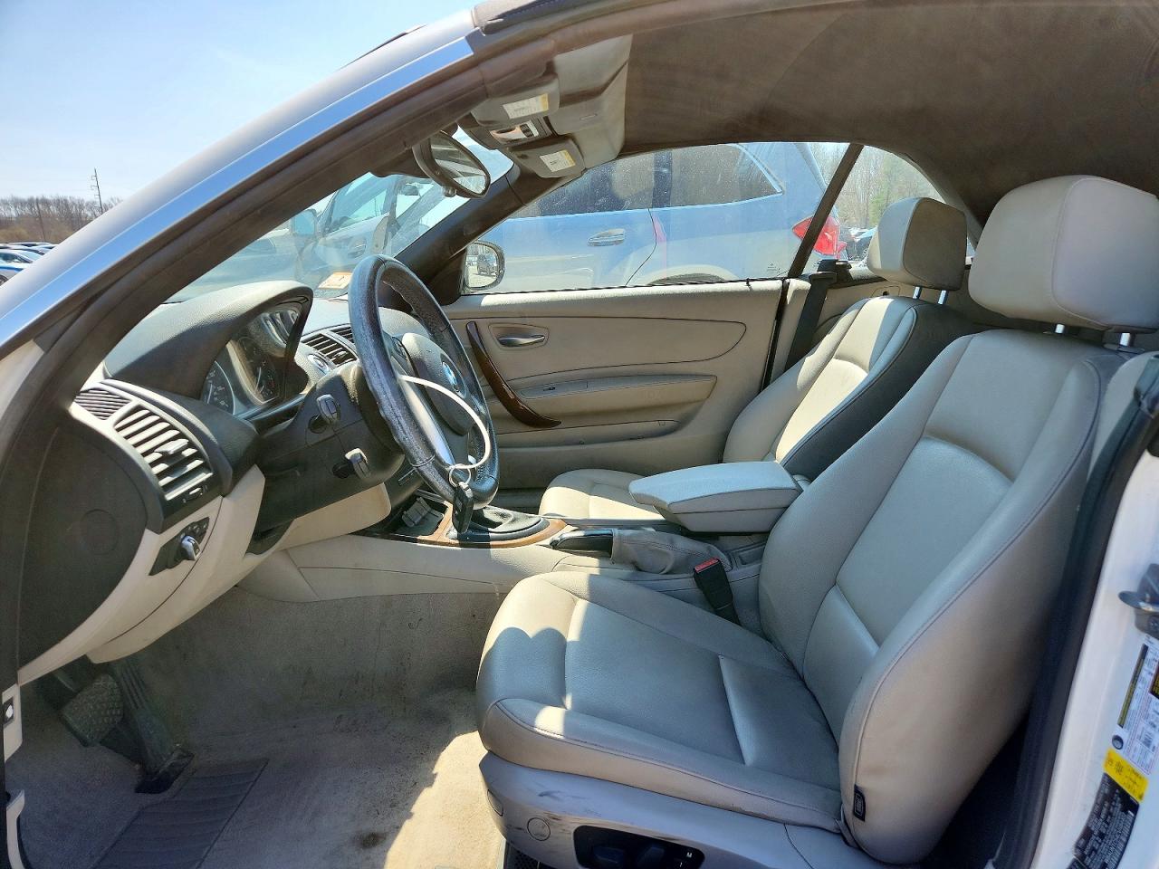 2012 Bmw 128 I White vin: WBAUN1C54CVH84402