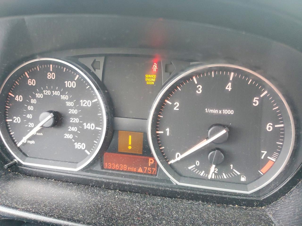 2013 Bmw 128 I Белый vin: WBAUN1C54DVR00891
