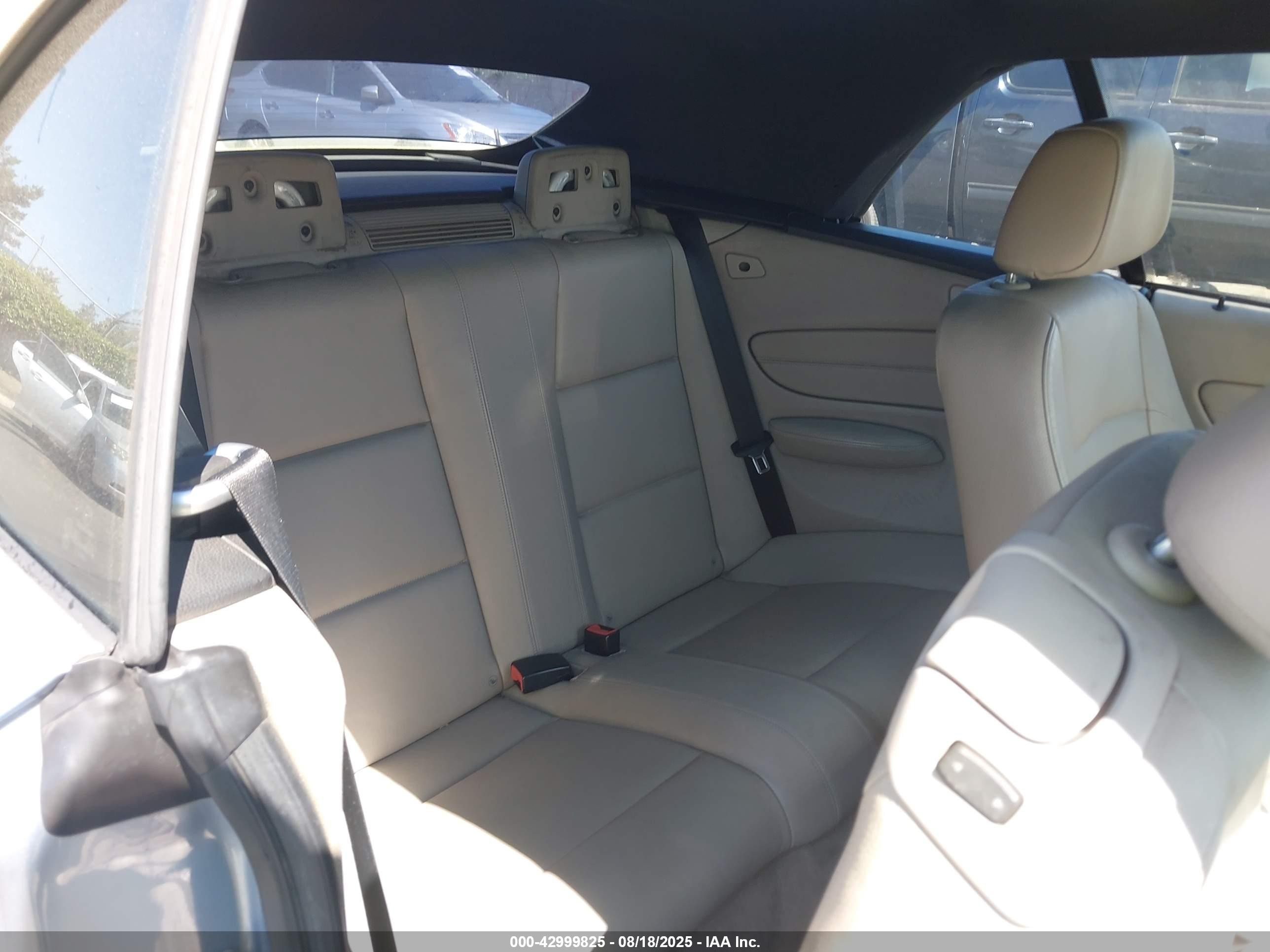 2010 Bmw 128i   Light Blue vin: WBAUN1C59AVH81962