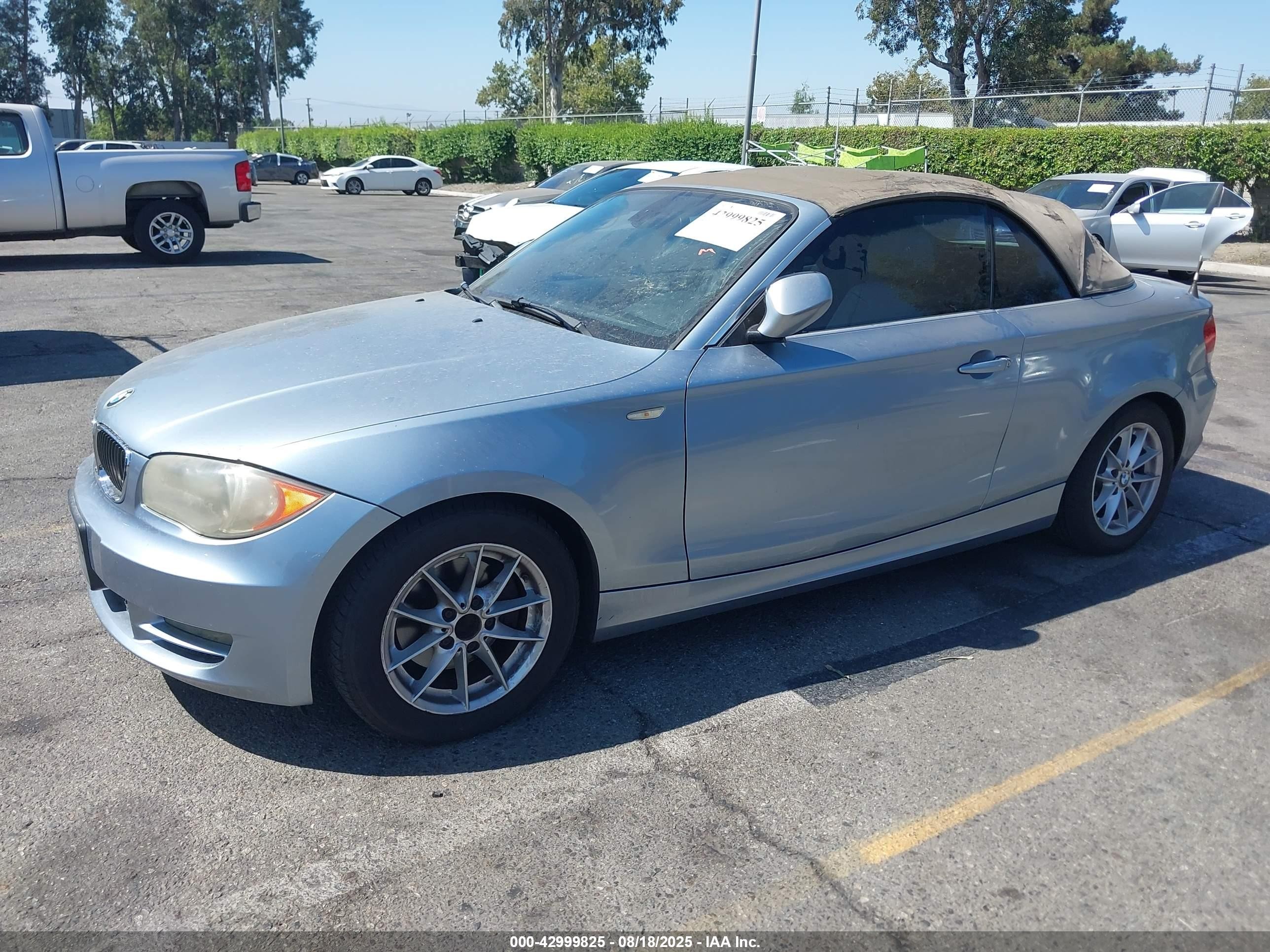 2010 Bmw 128i   Light Blue vin: WBAUN1C59AVH81962