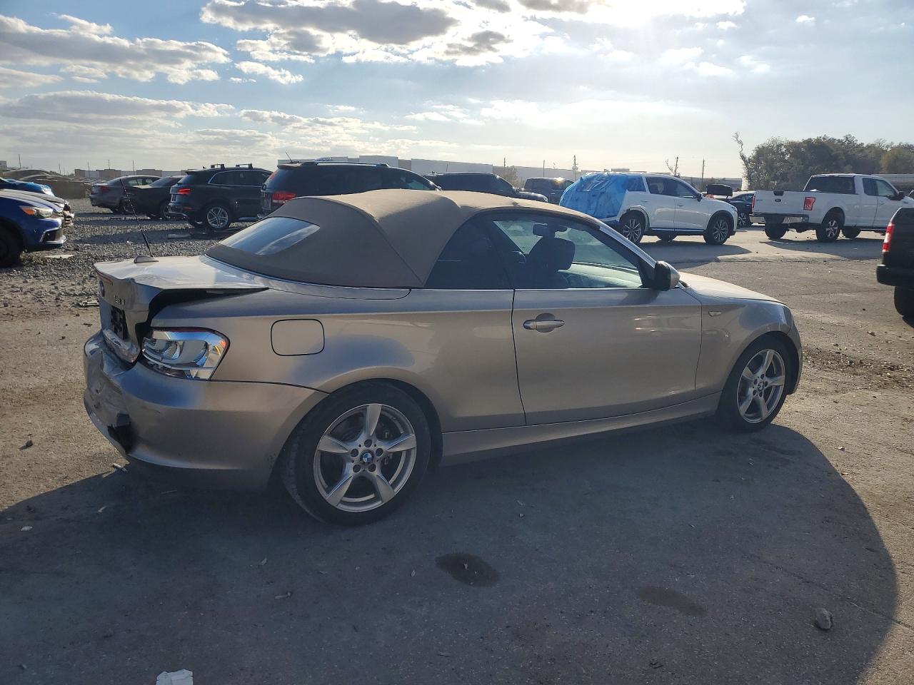 2013 Bmw 128 I Tan vin: WBAUN1C5XDVR00880