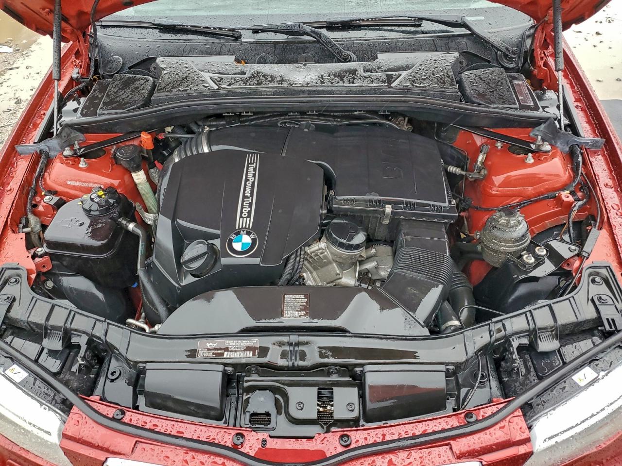 2012 Bmw 135 I Red vin: WBAUN7C50CVM26519
