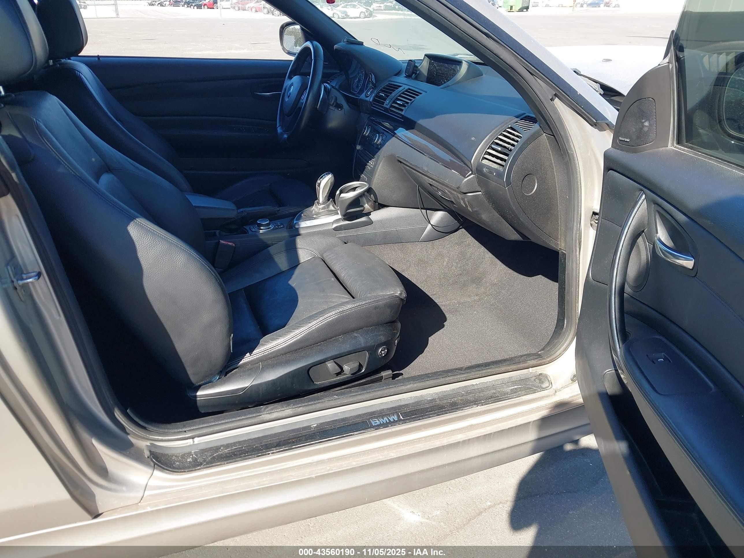 2011 Bmw 135i   Silver vin: WBAUN7C51BVM24602