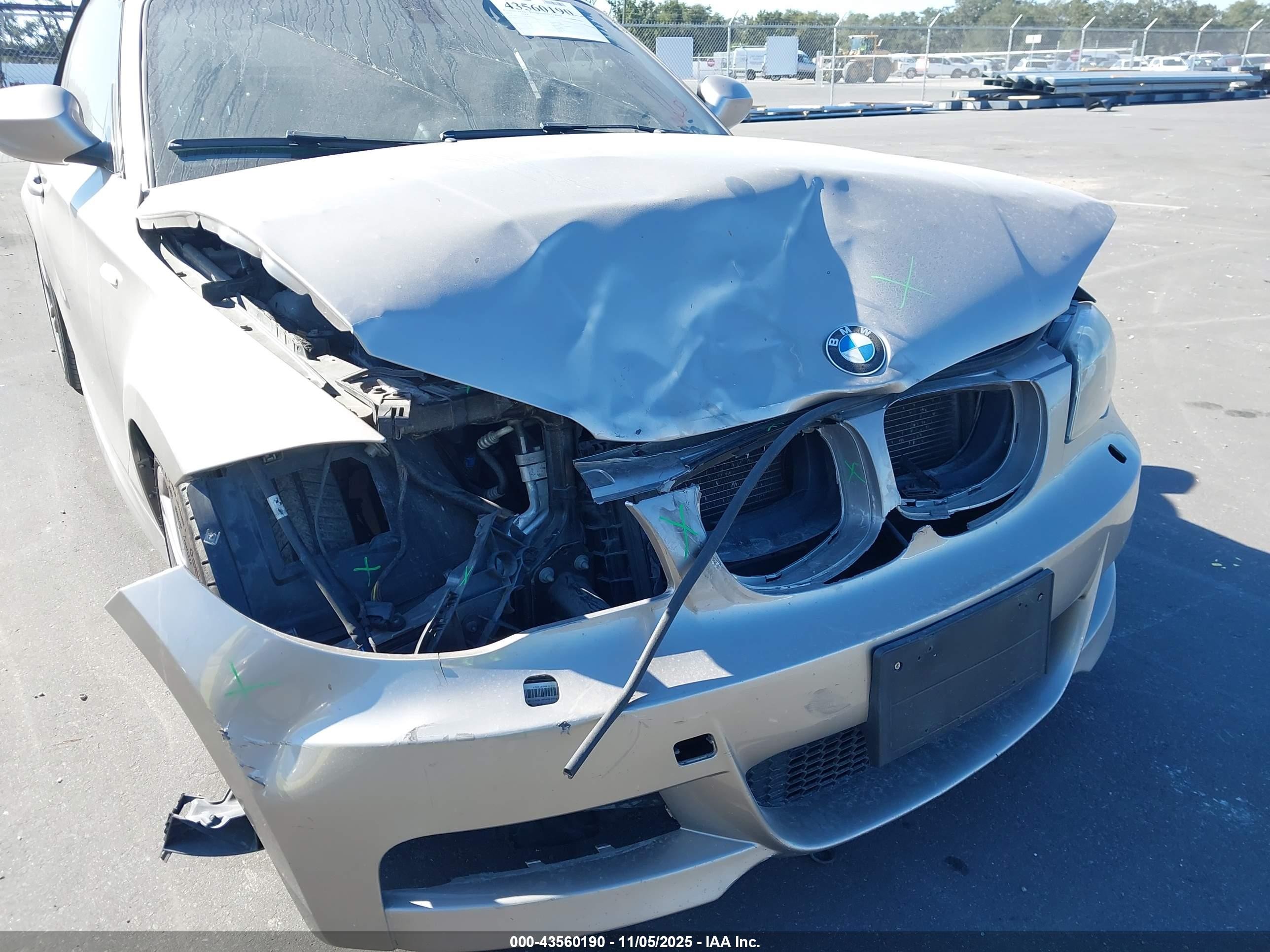2011 Bmw 135i   Silver vin: WBAUN7C51BVM24602