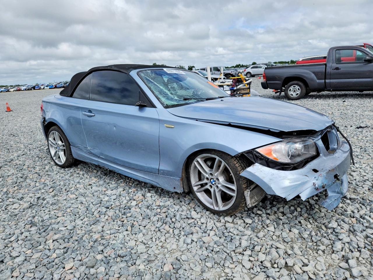 2011 Bmw 135 I Blue vin: WBAUN7C51BVM25040