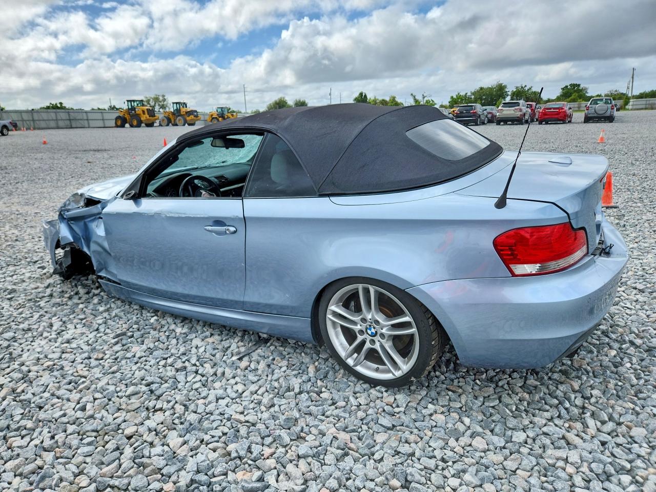 2011 Bmw 135 I Blue vin: WBAUN7C51BVM25040