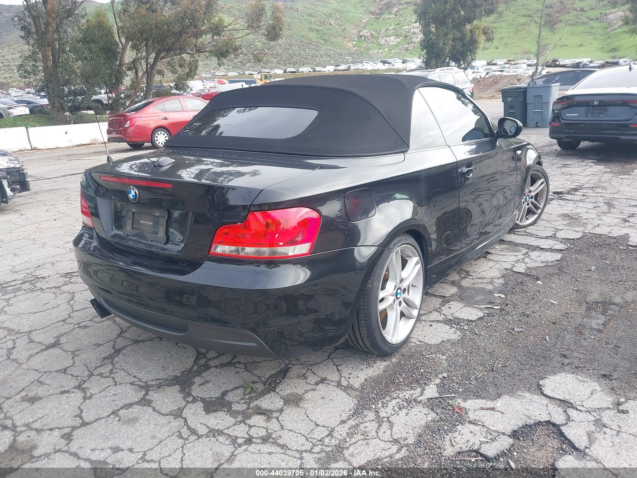 2012 Bmw 135i   Black vin: WBAUN7C51CVM25556