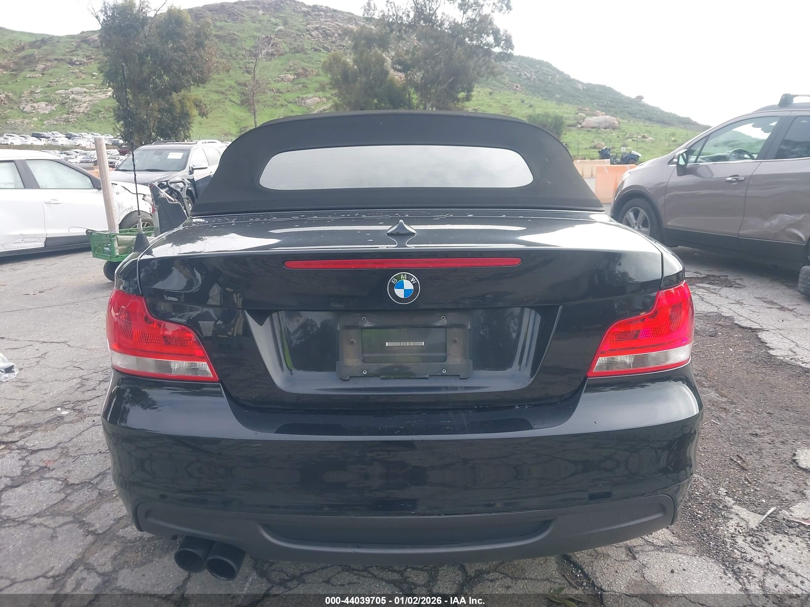2012 Bmw 135i   Black vin: WBAUN7C51CVM25556