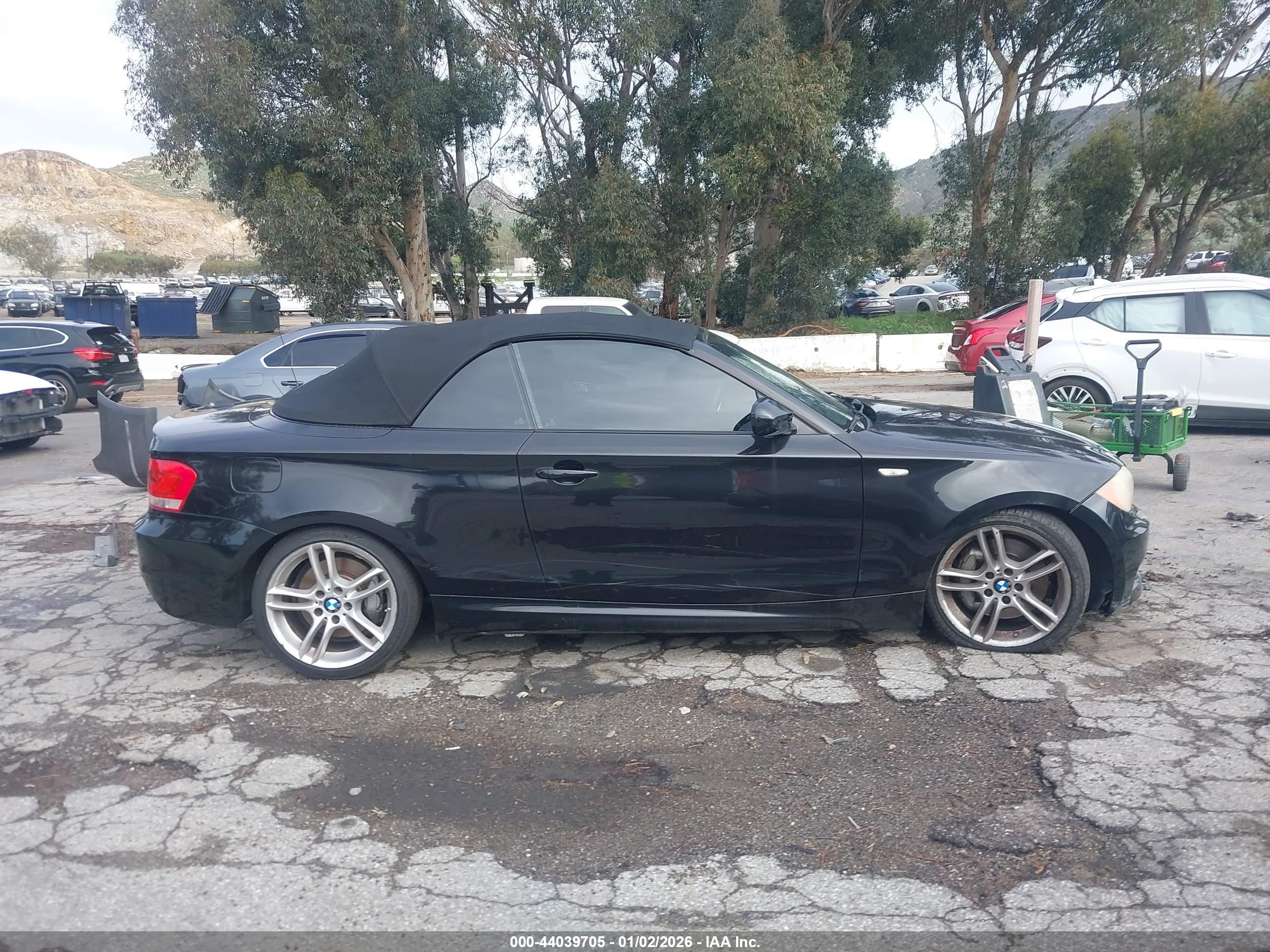 2012 Bmw 135i   Black vin: WBAUN7C51CVM25556