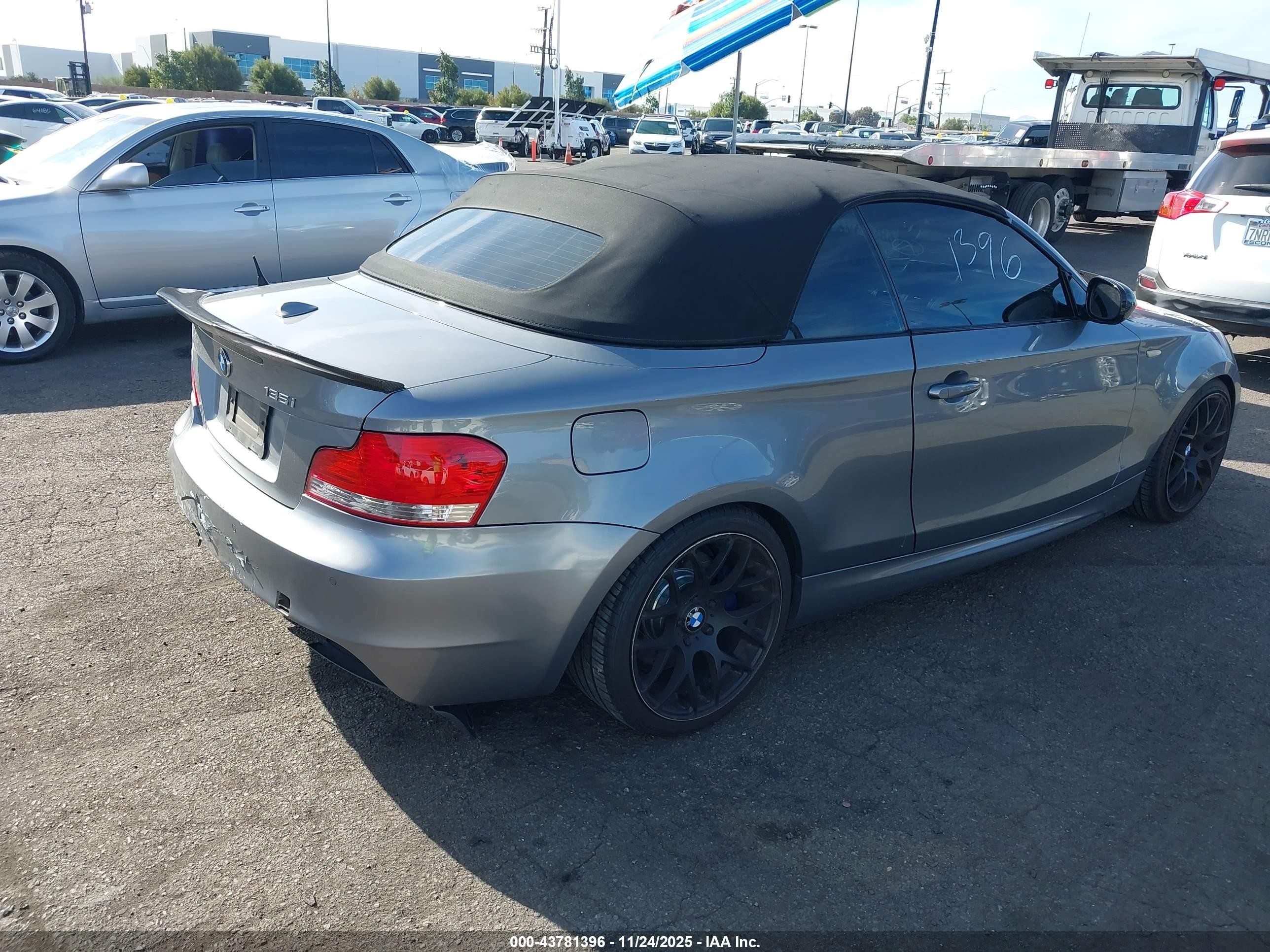 2011 Bmw 135i   Gray vin: WBAUN7C52BVM24916