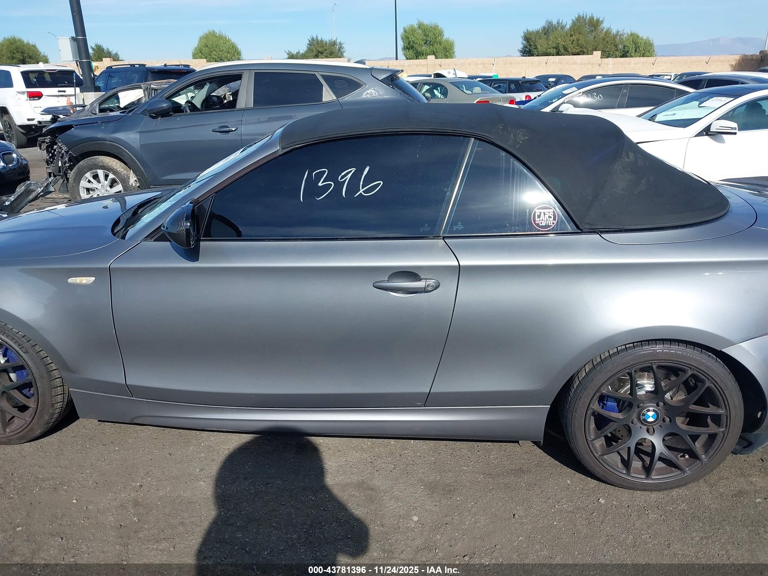 2011 Bmw 135i   Gray vin: WBAUN7C52BVM24916
