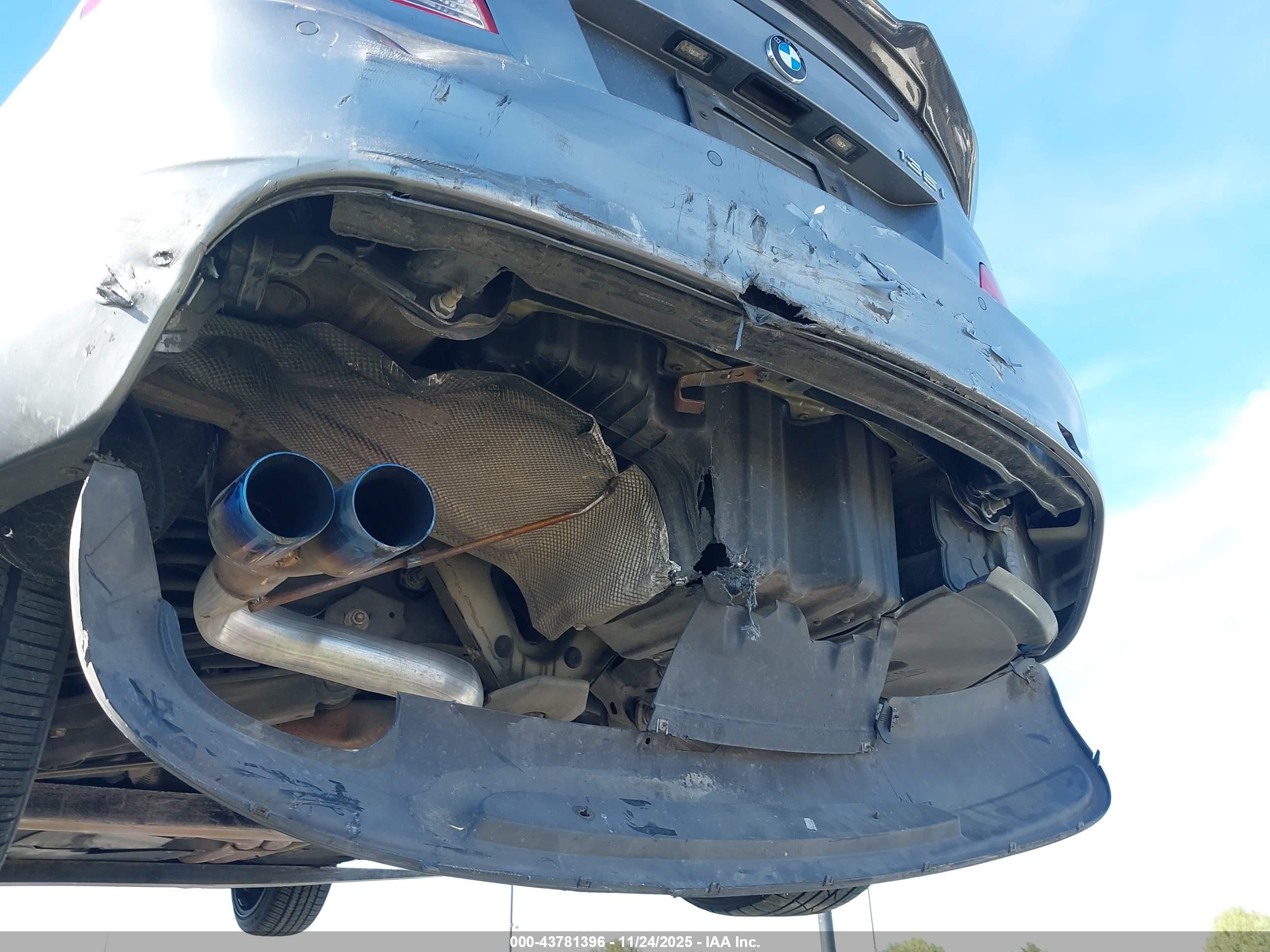 2011 Bmw 135i   Gray vin: WBAUN7C52BVM24916