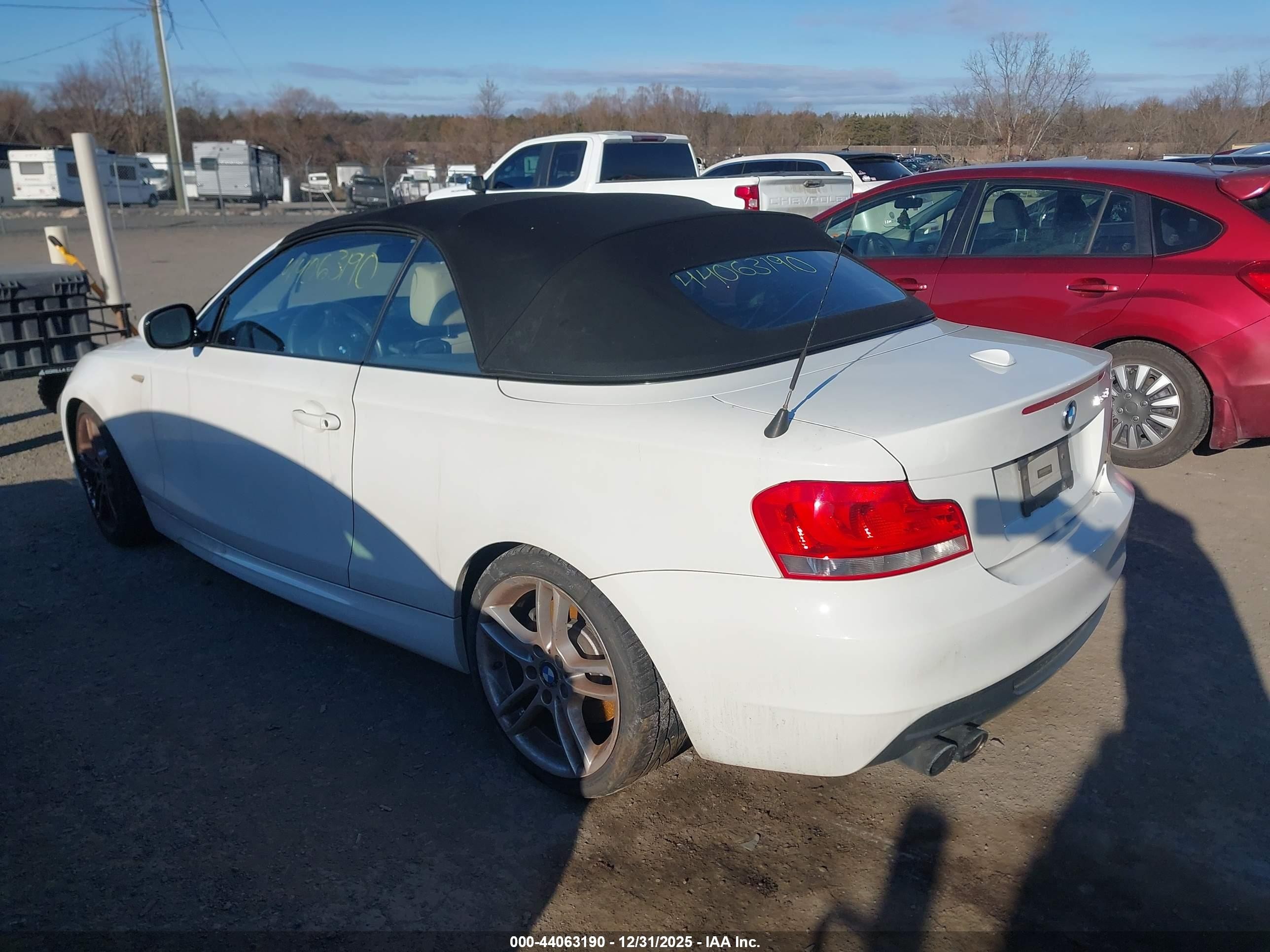 2012 Bmw 135i   White vin: WBAUN7C52CVM25677
