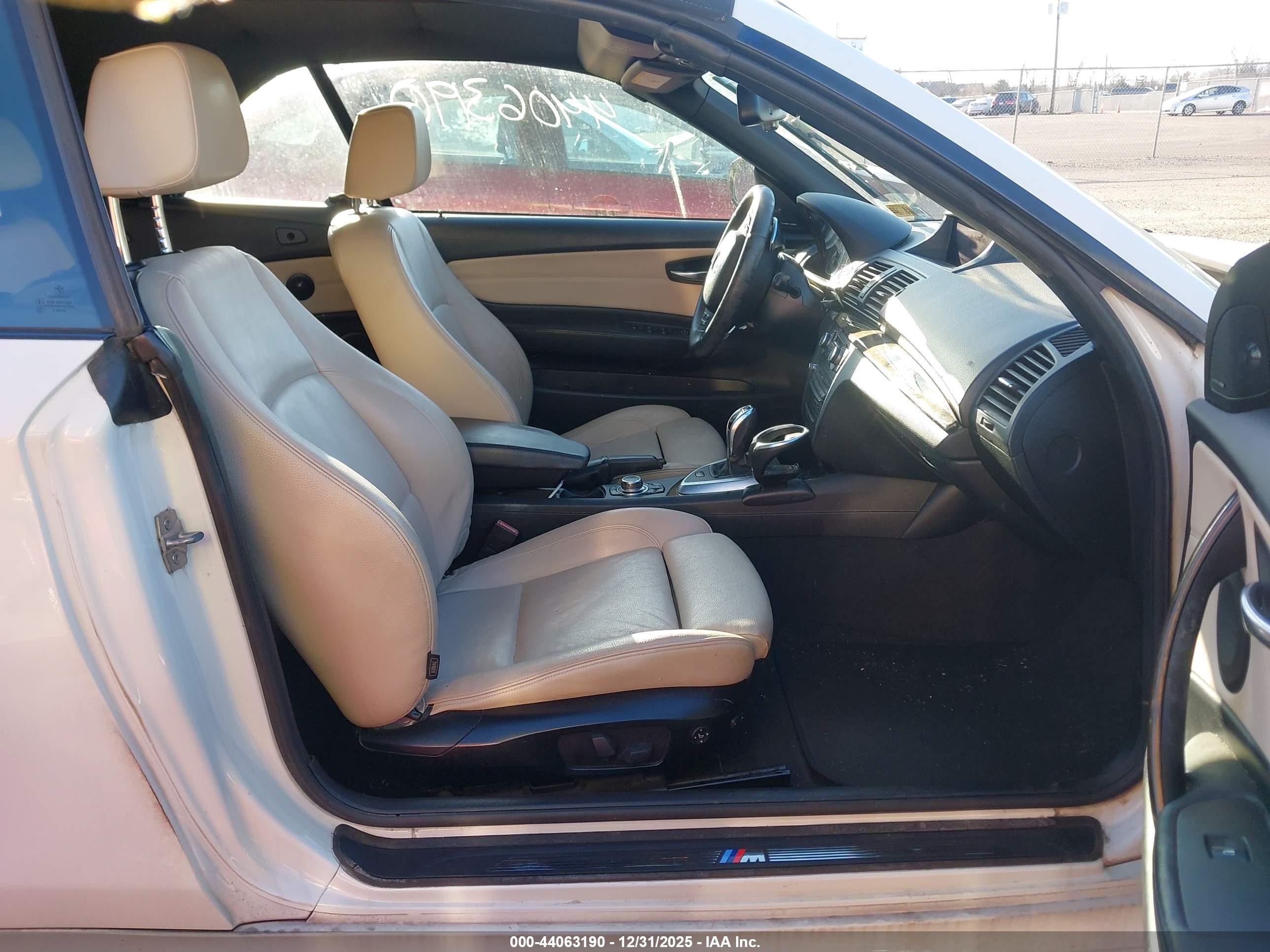 2012 Bmw 135i   White vin: WBAUN7C52CVM25677