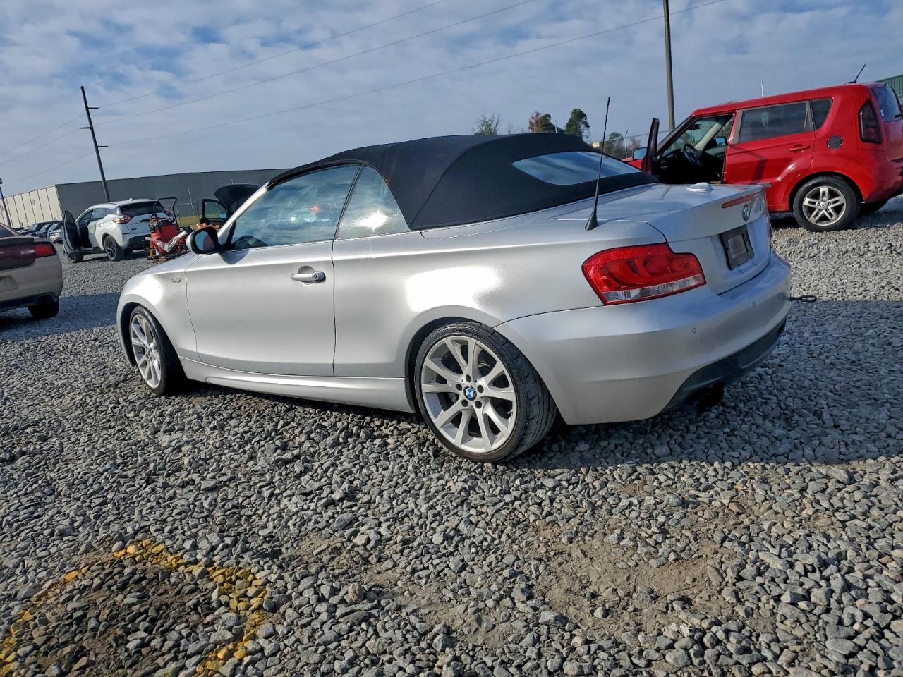 2012 Bmw 135 I Silver vin: WBAUN7C53CVM26482