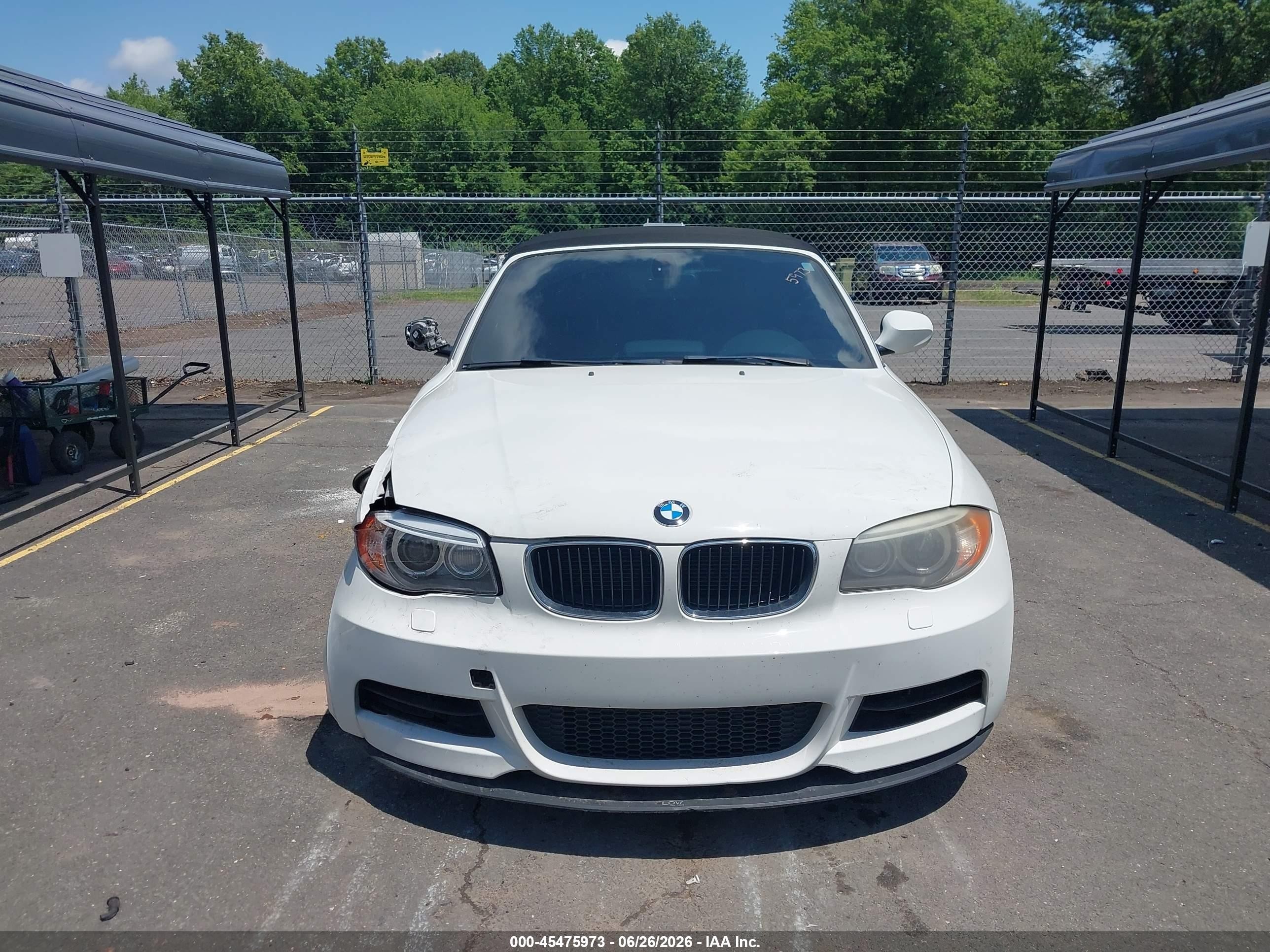 2013 Bmw 135i   Белый vin: WBAUN7C53DVM26970