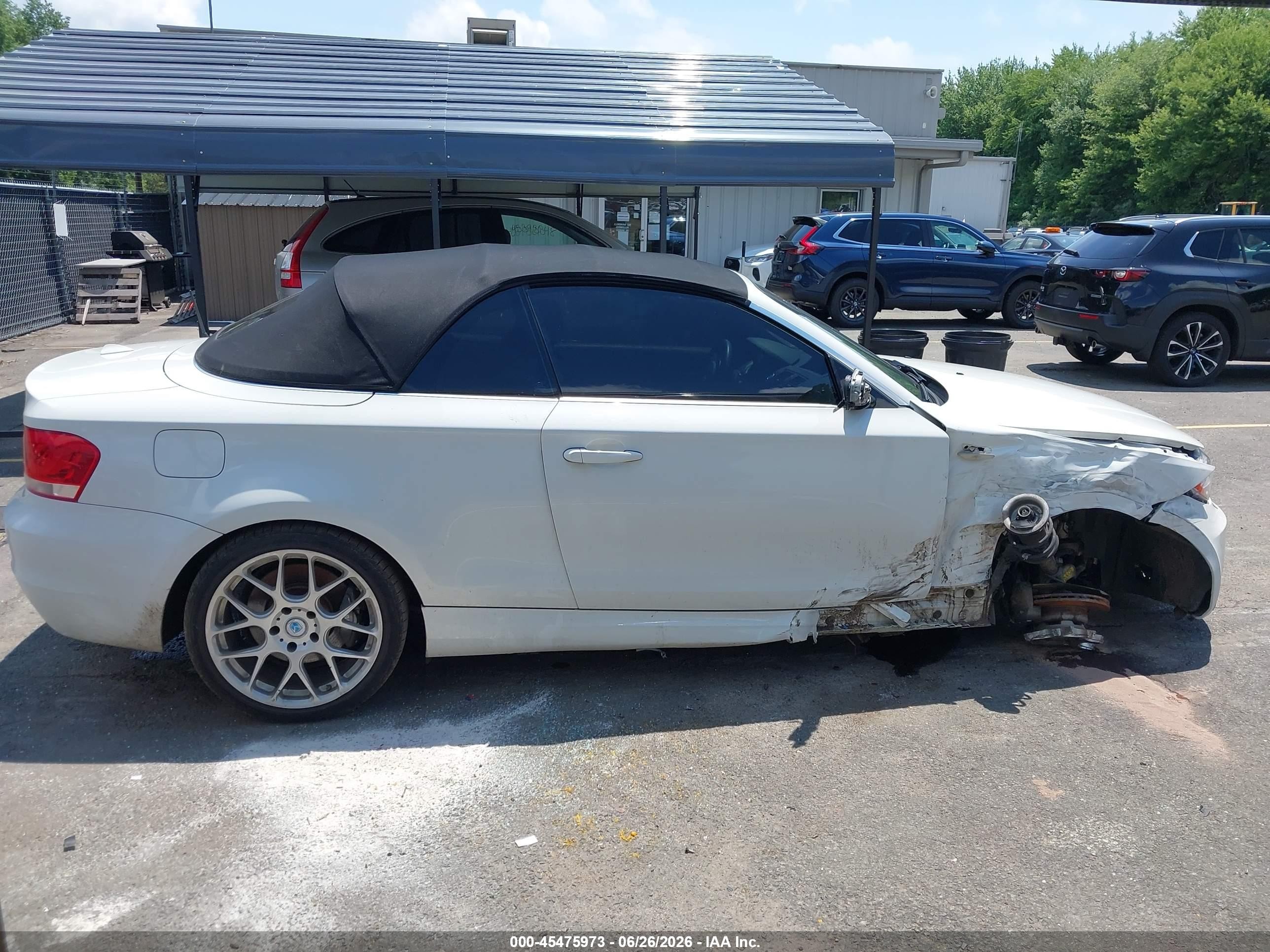2013 Bmw 135i   Белый vin: WBAUN7C53DVM26970