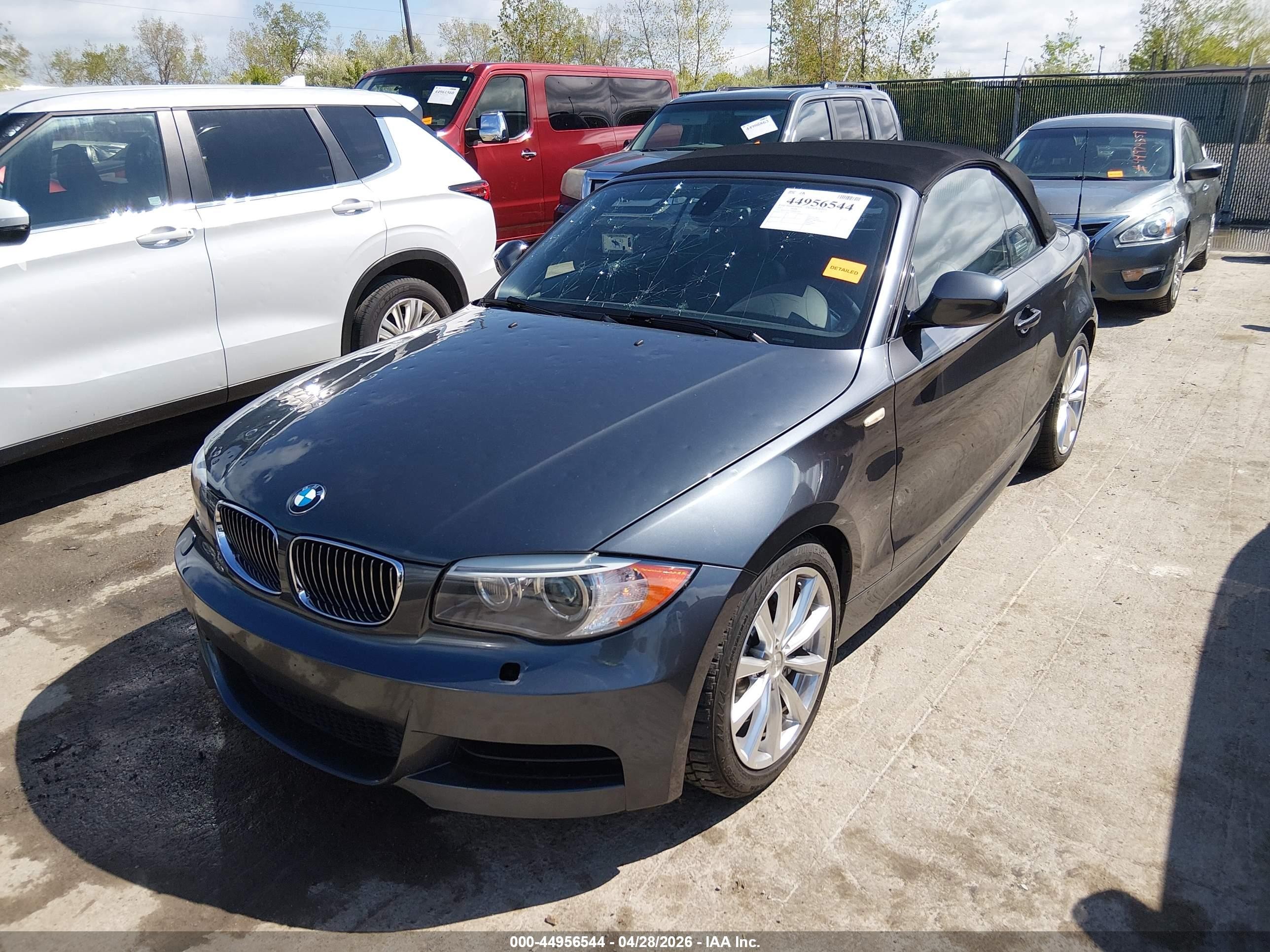 2013 Bmw 135i   Gray vin: WBAUN7C53DVM27360