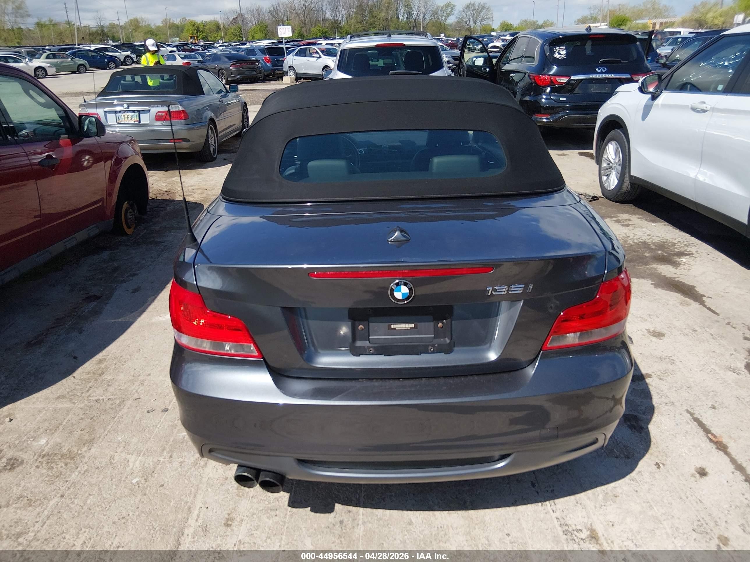2013 Bmw 135i   Gray vin: WBAUN7C53DVM27360