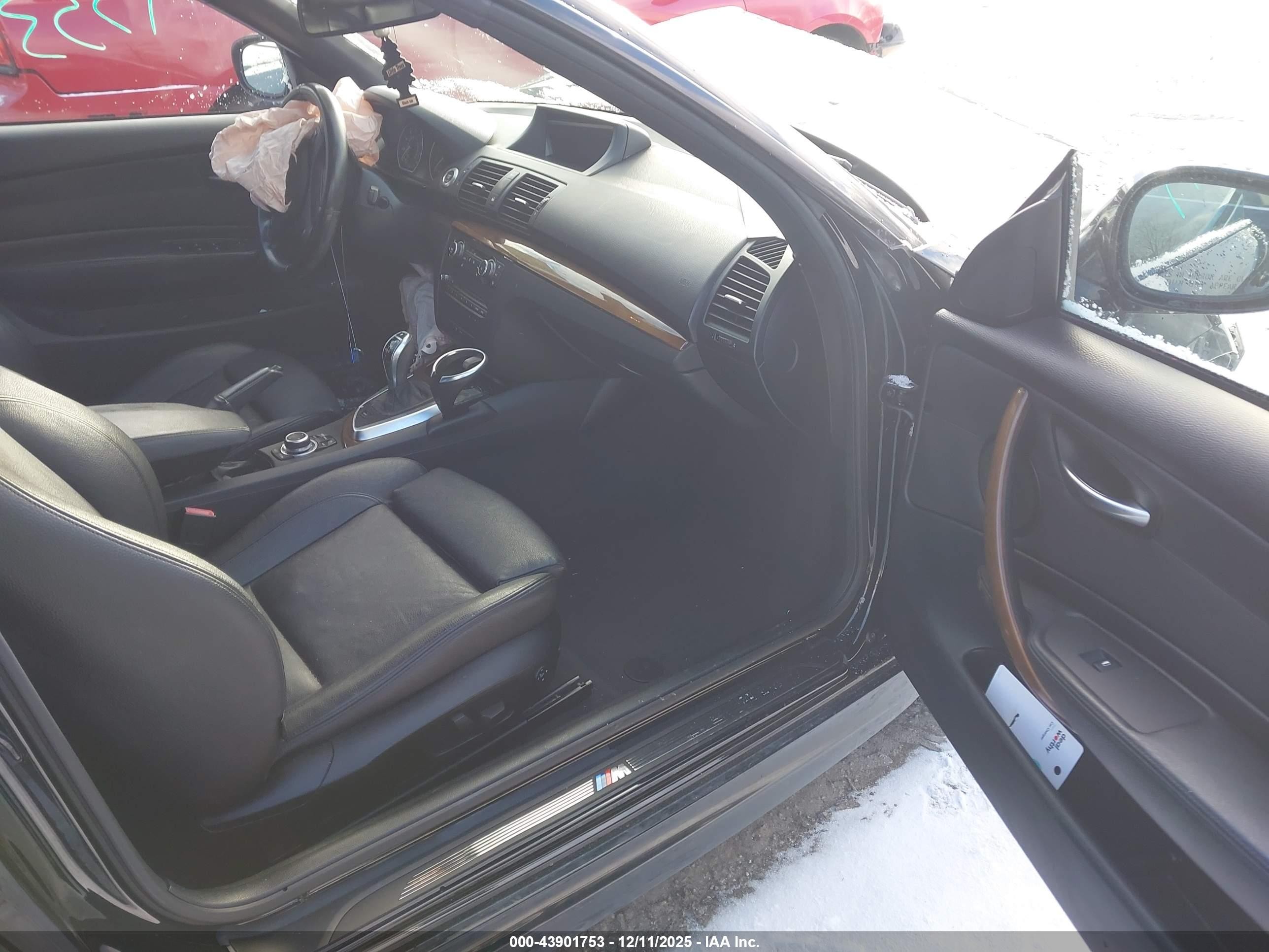 2013 Bmw 135i   Black vin: WBAUN7C54DVM27531