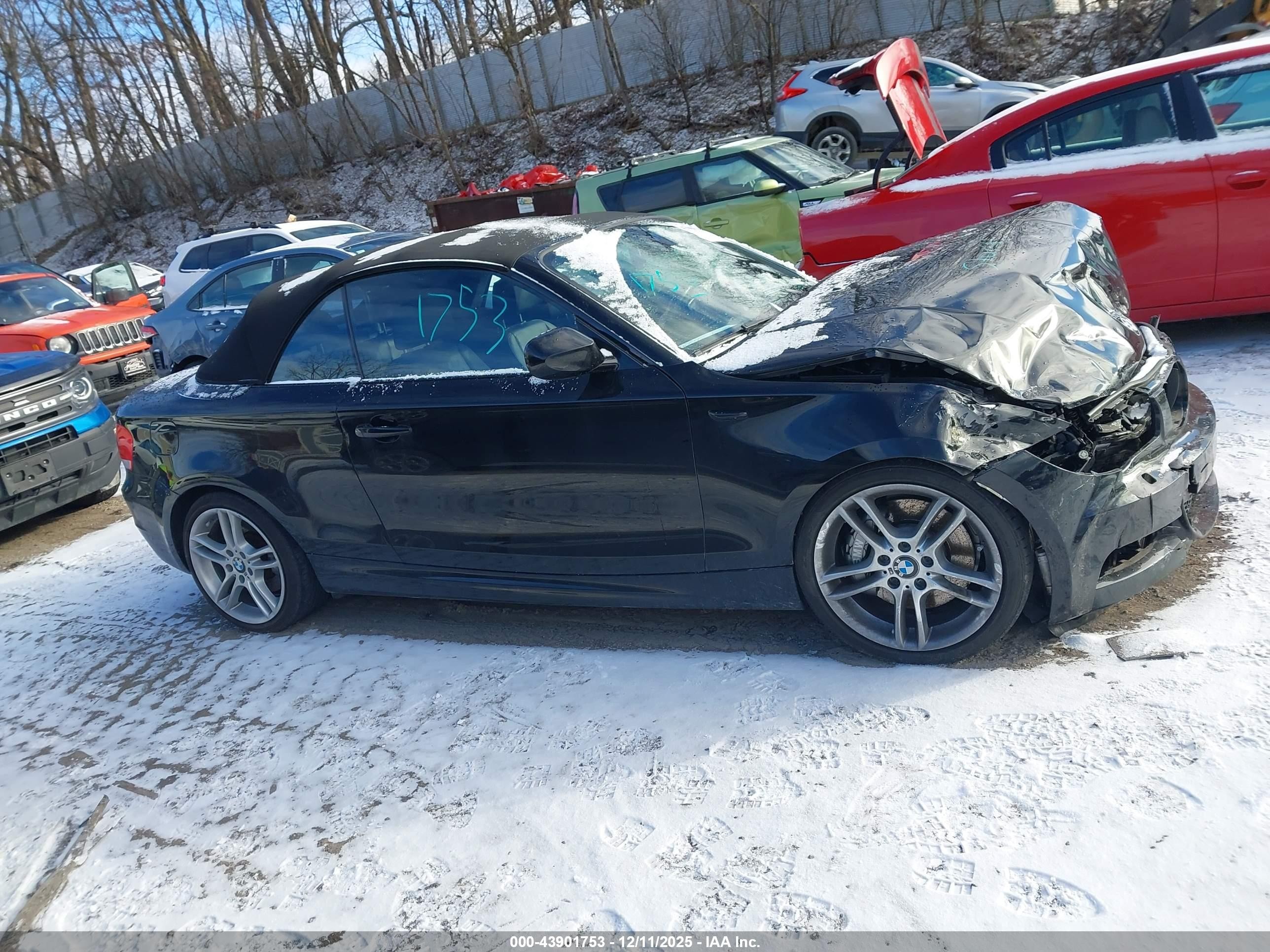 2013 Bmw 135i   Black vin: WBAUN7C54DVM27531