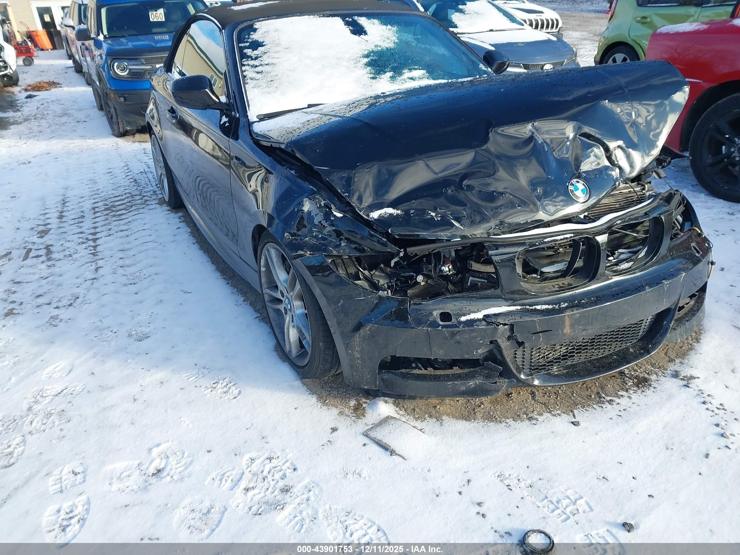 2013 Bmw 135i   Black vin: WBAUN7C54DVM27531