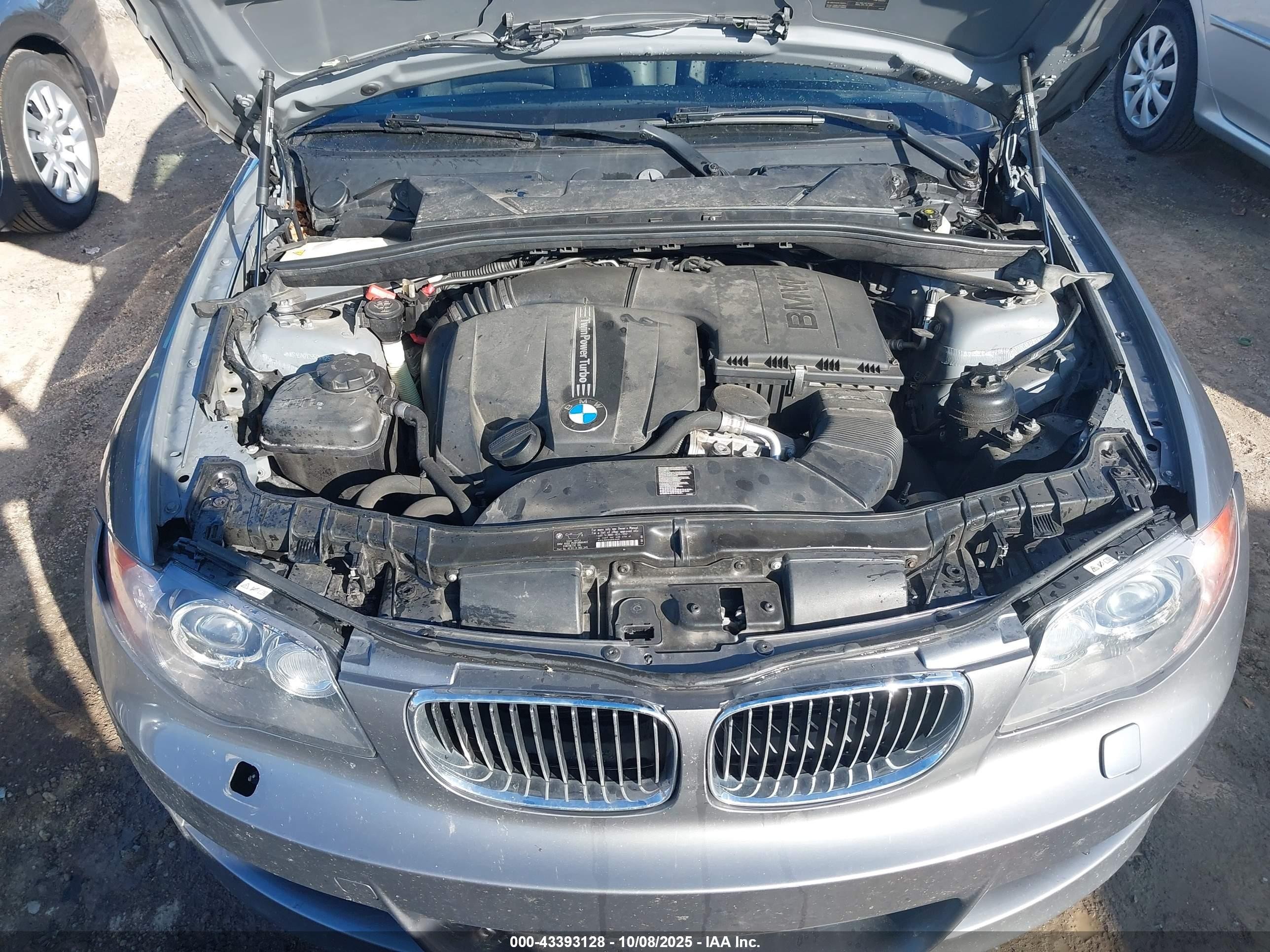 2012 Bmw 135i   Серебряный vin: WBAUN7C55CVM25964